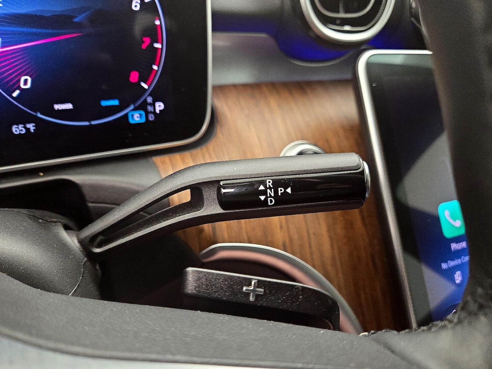 2025 Mercedes-Benz C-Class Sedan C 300 - Photo 19