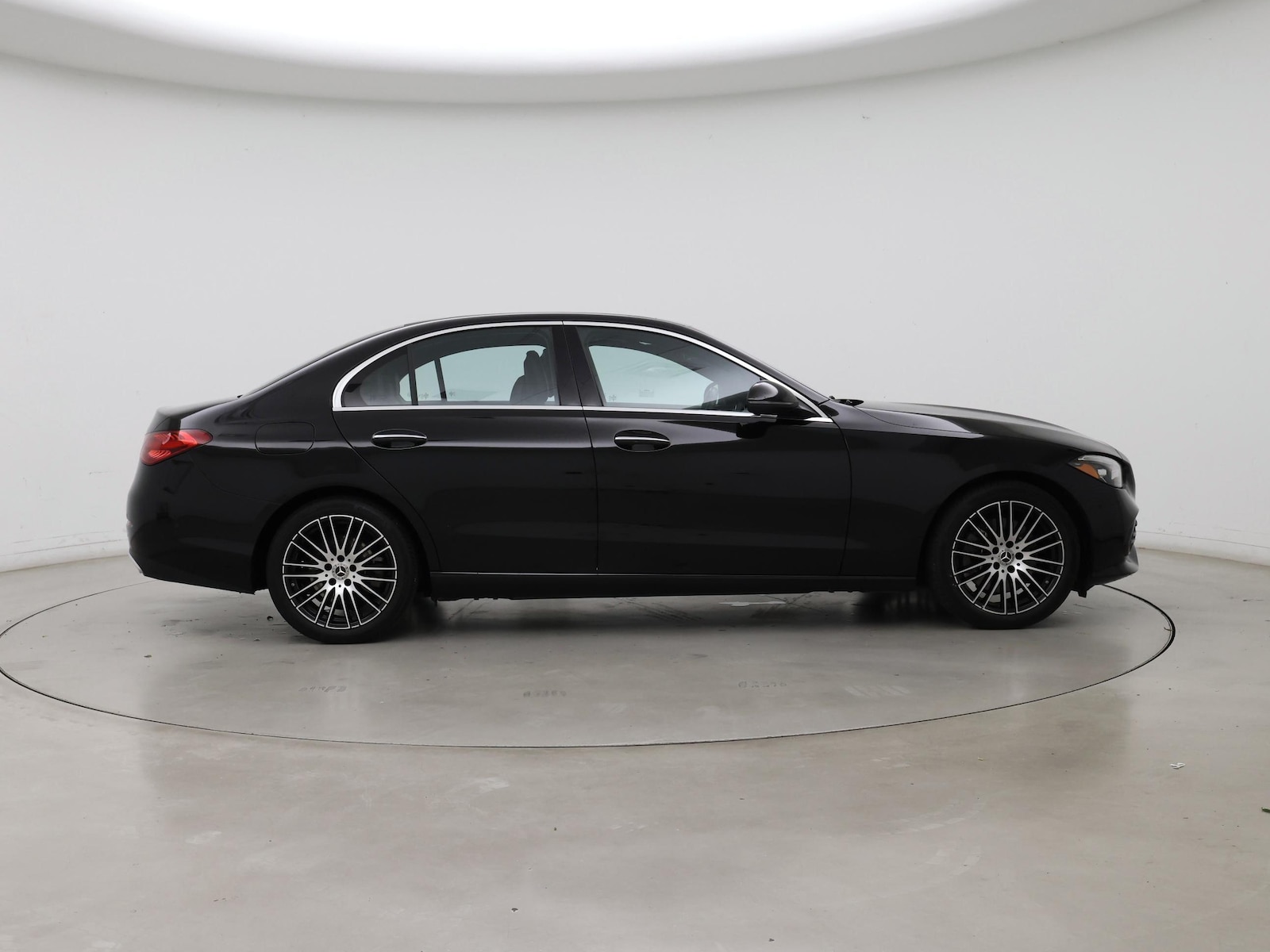 2025 Mercedes-Benz C-Class Sedan C 300 - Photo 8