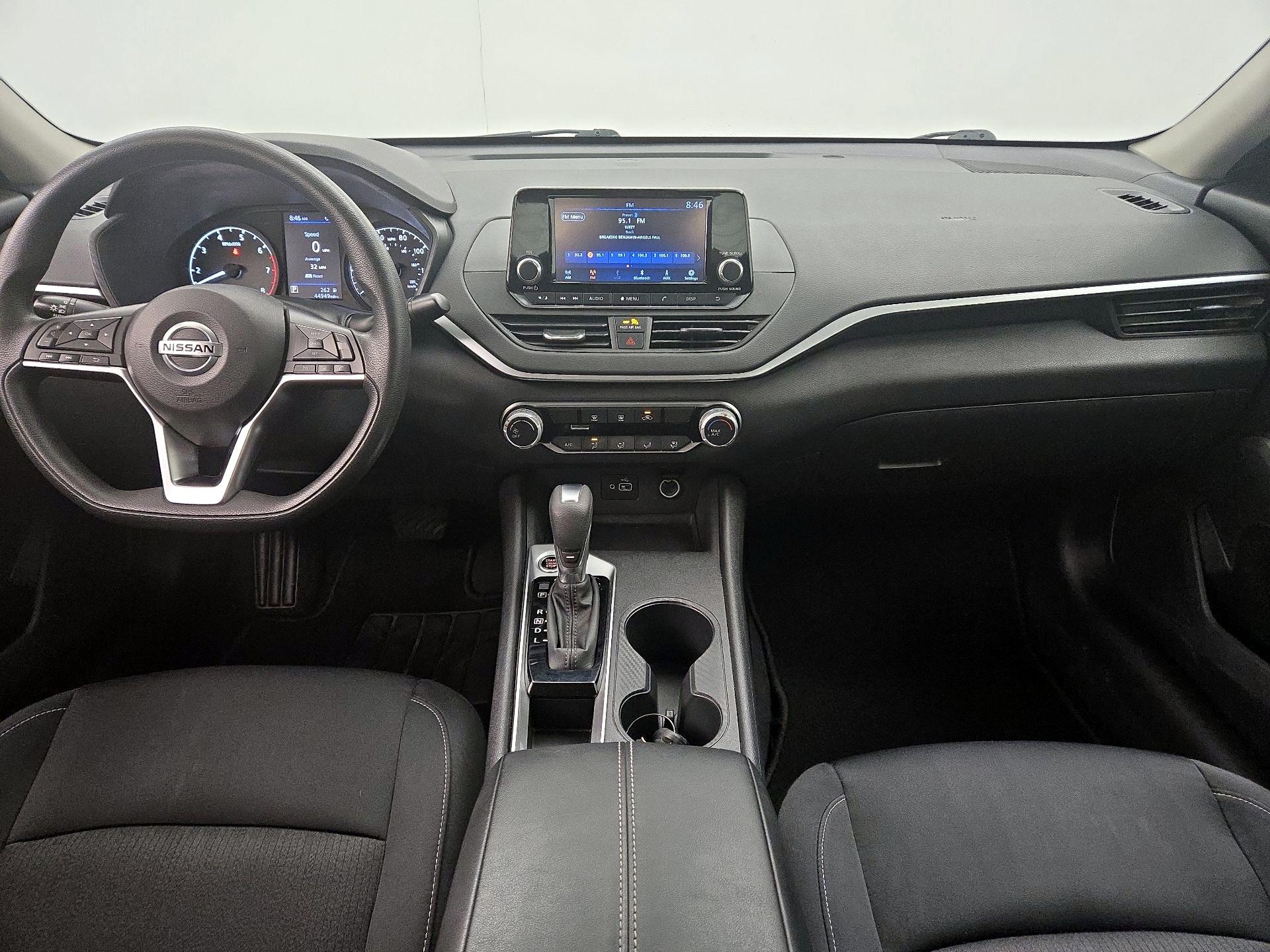 Thumbnail: 2022 Nissan Altima - 9