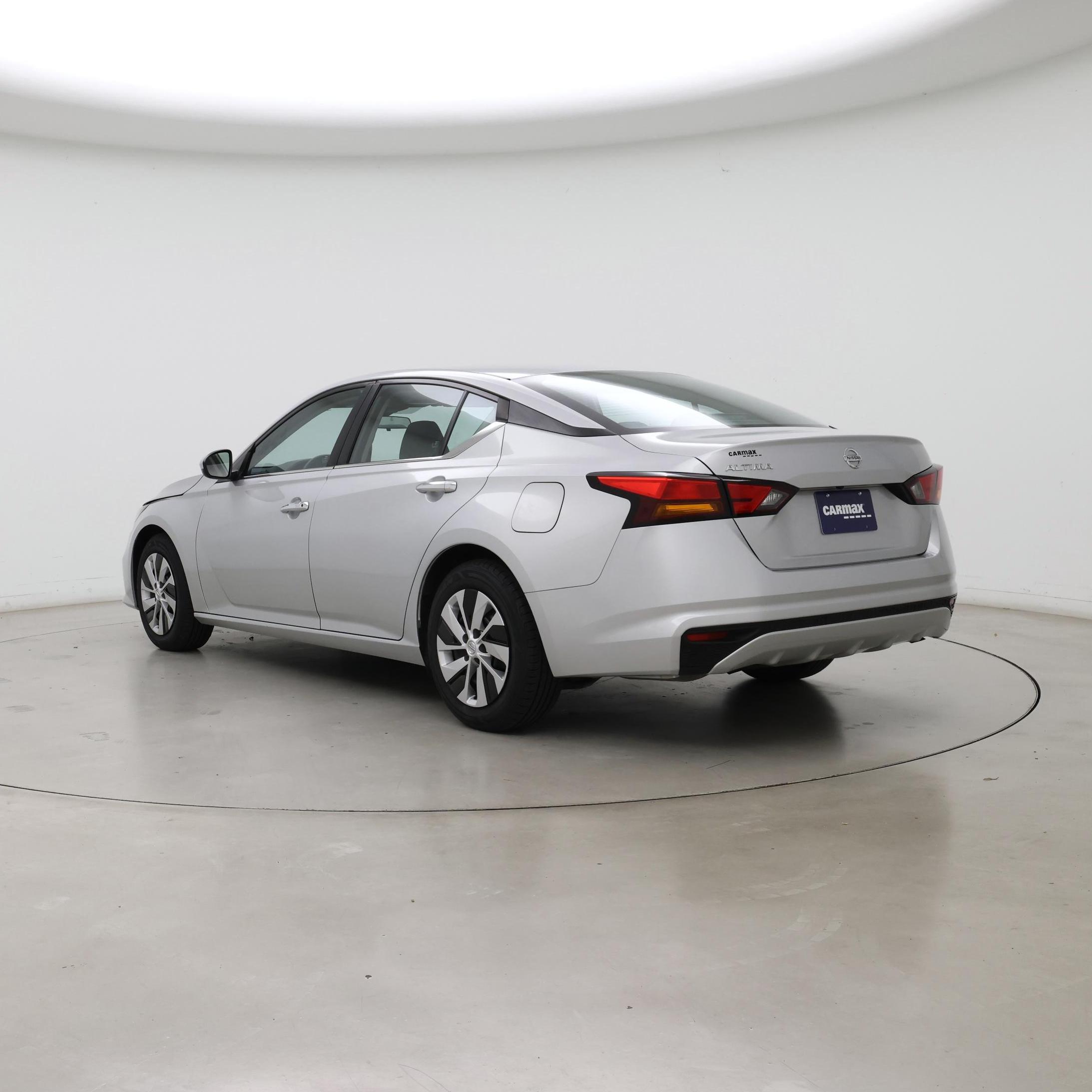 Thumbnail: 2022 Nissan Altima - 2