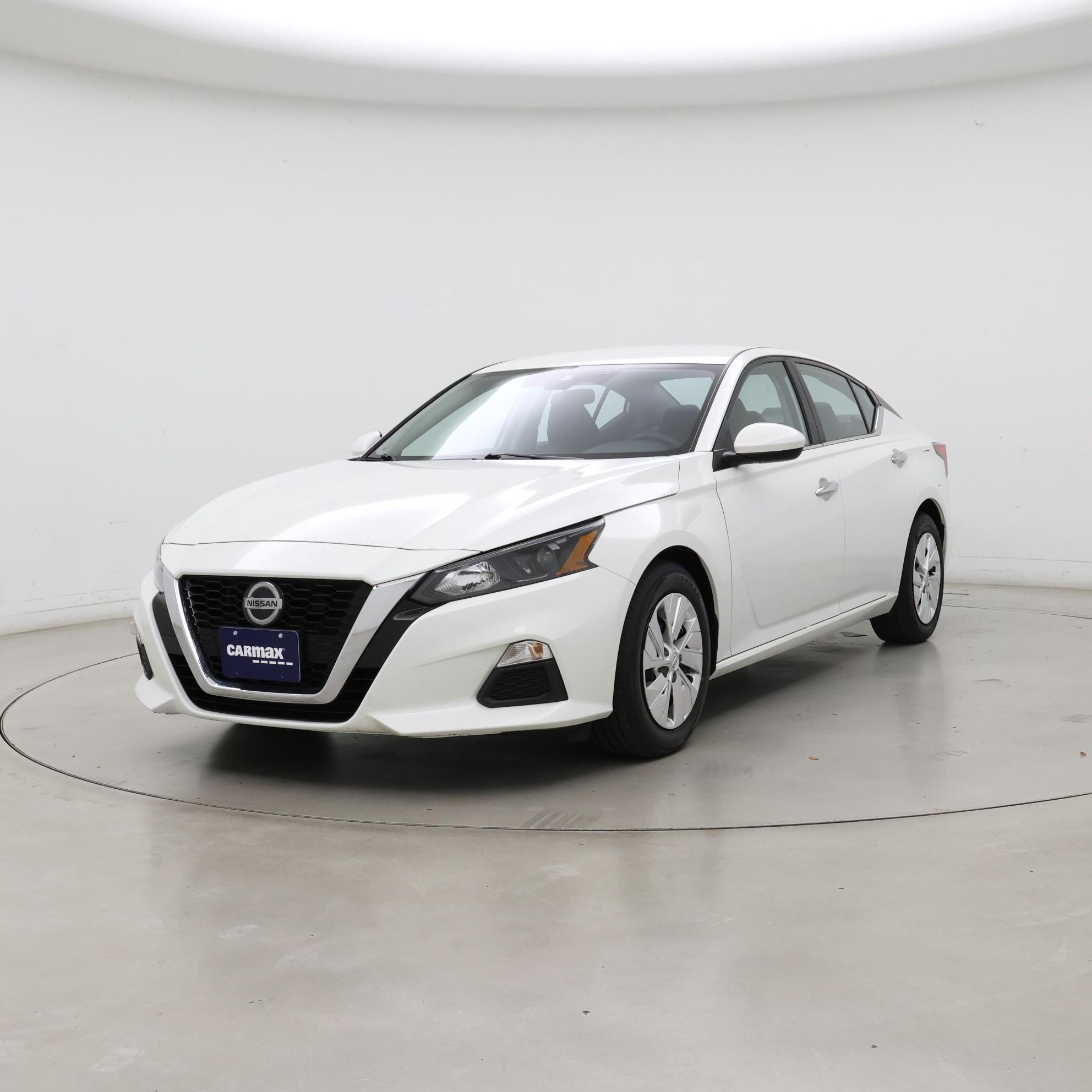Thumbnail: 2022 Nissan Altima - 4