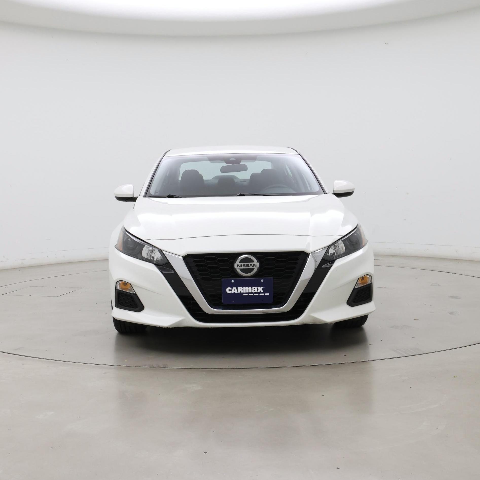 Thumbnail: 2022 Nissan Altima - 5