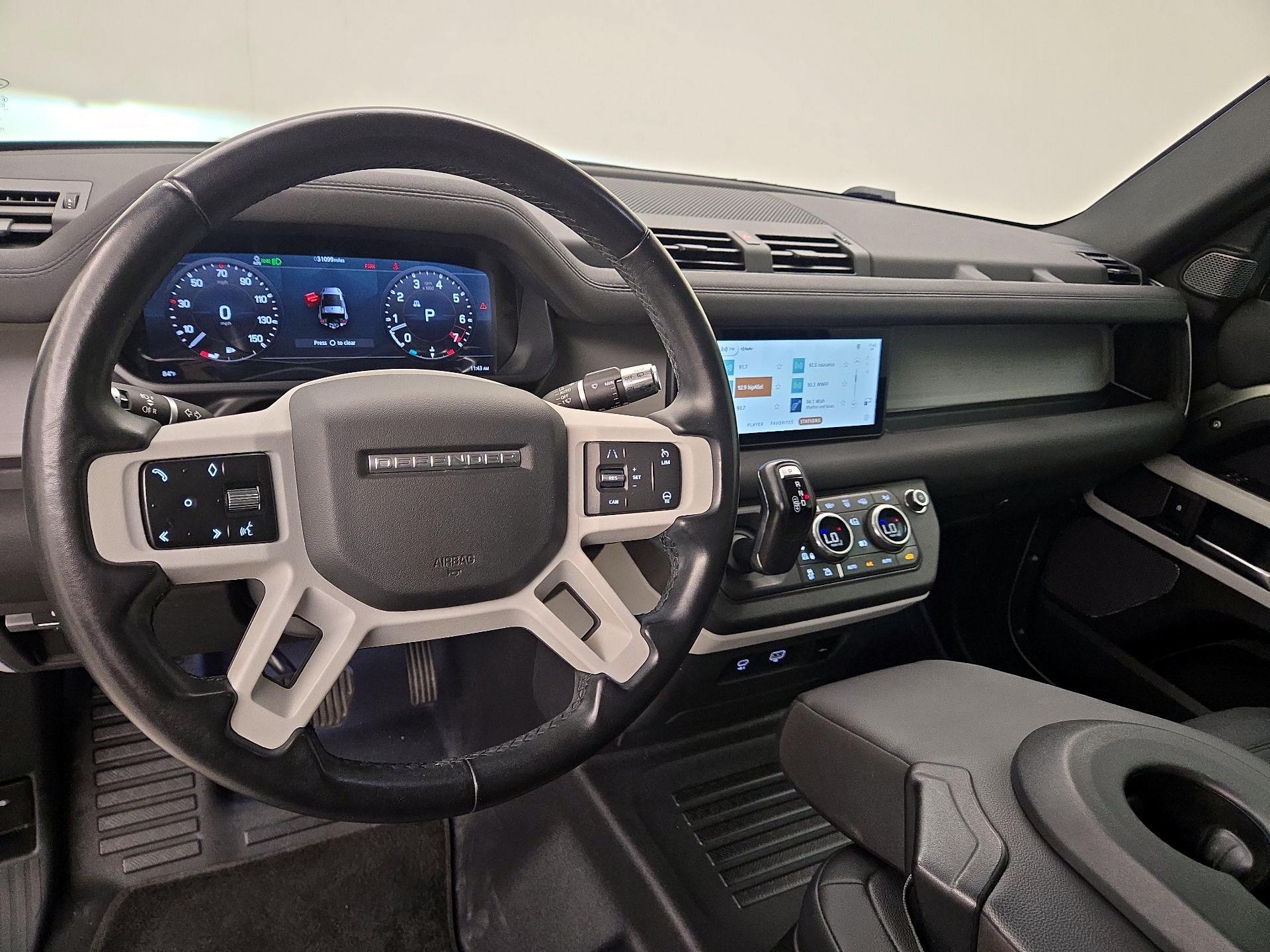 Thumbnail: 2021 Land Rover Defender - 9