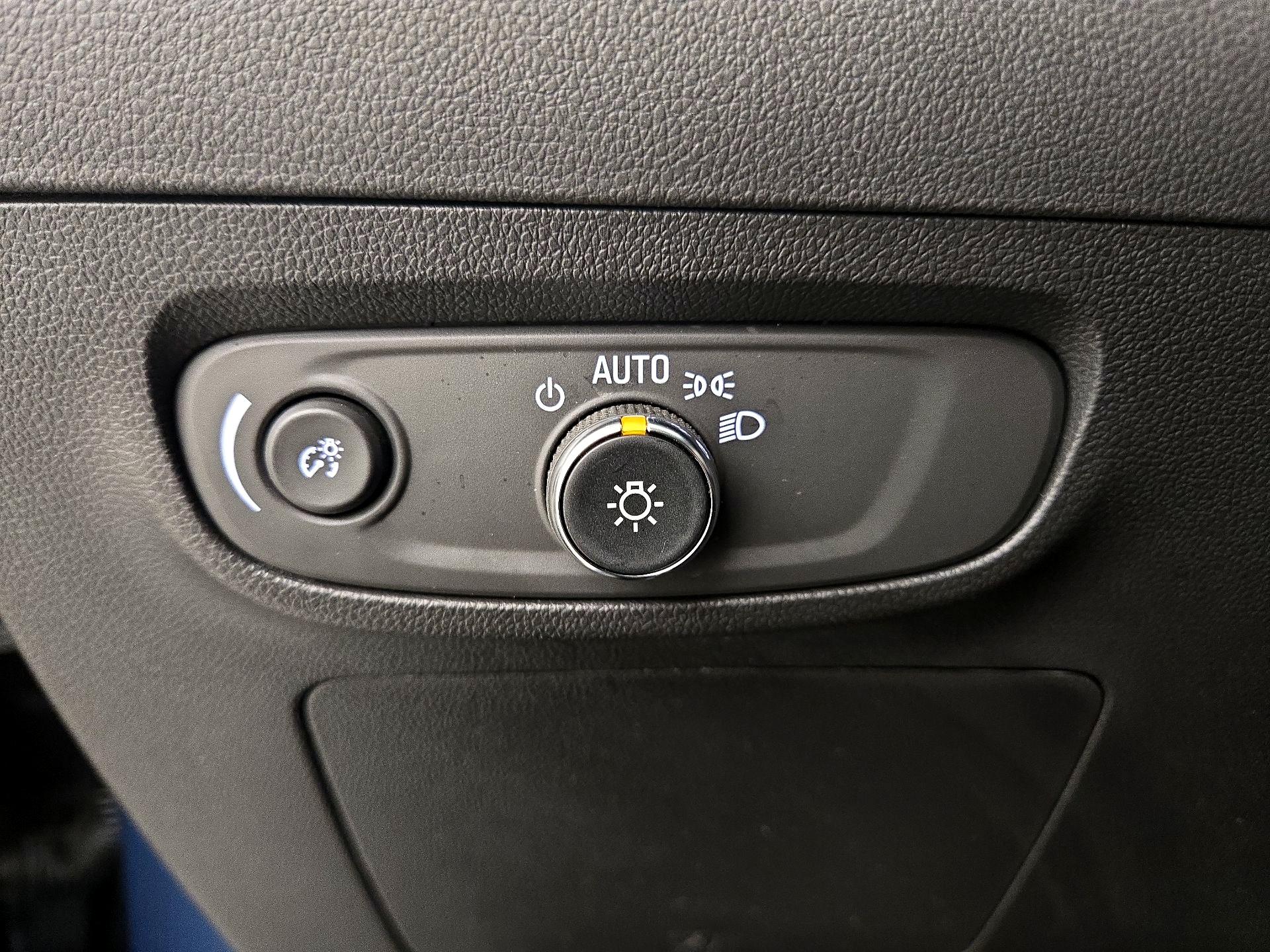 Thumbnail: 2024 Buick Encore GX - 13