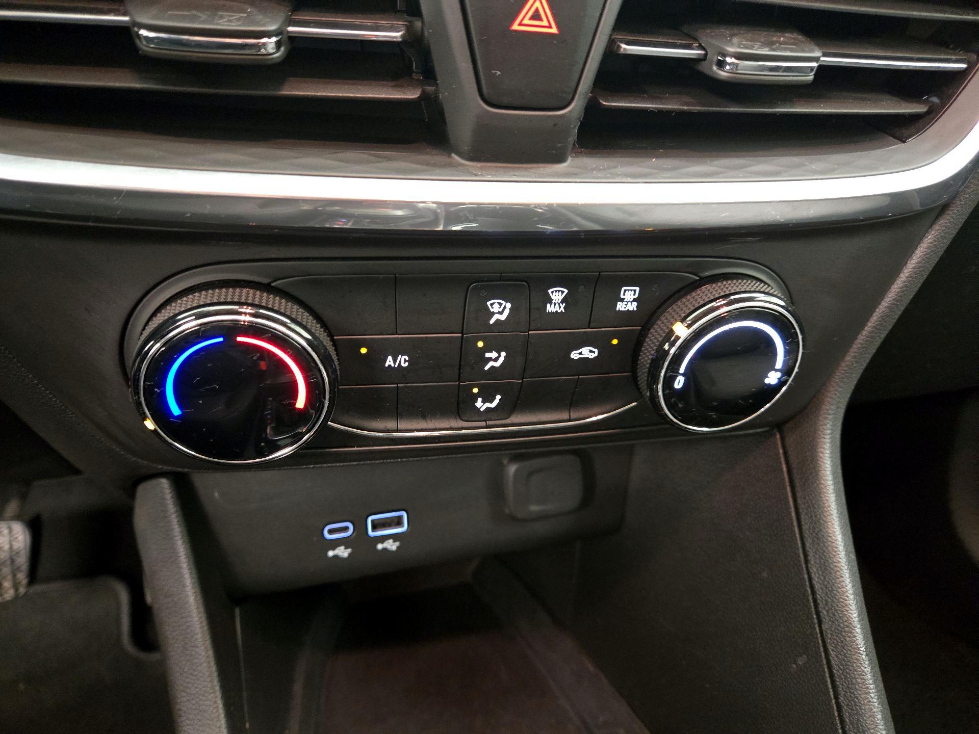 Thumbnail: 2024 Buick Encore GX - 16