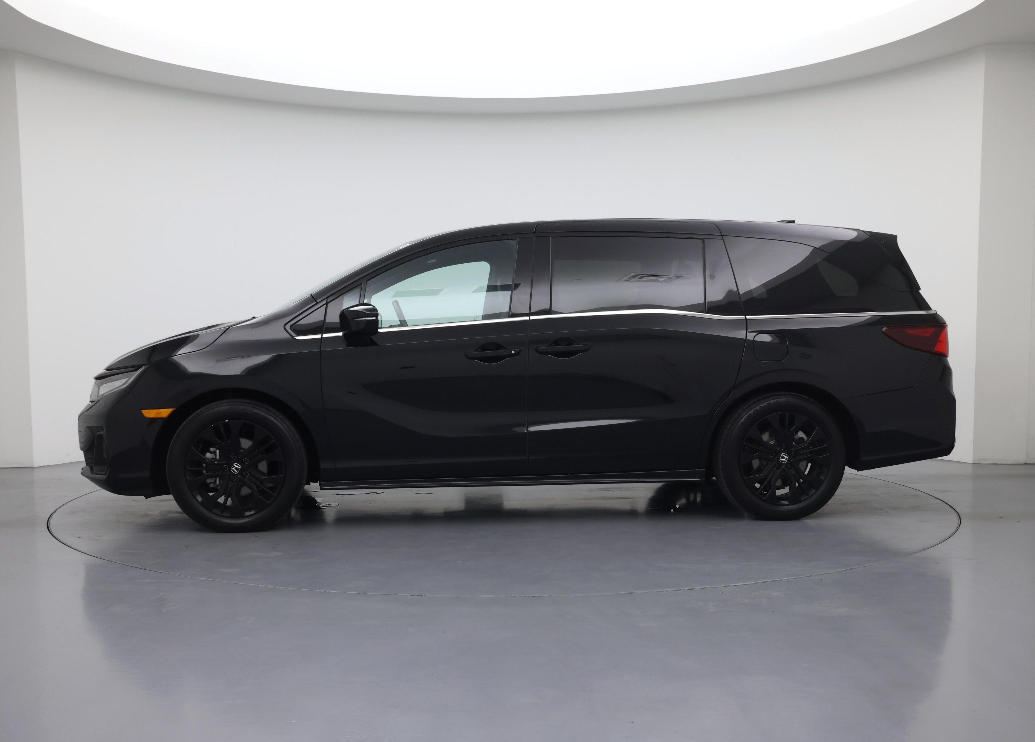 Thumbnail: 2025 Honda Odyssey - 3
