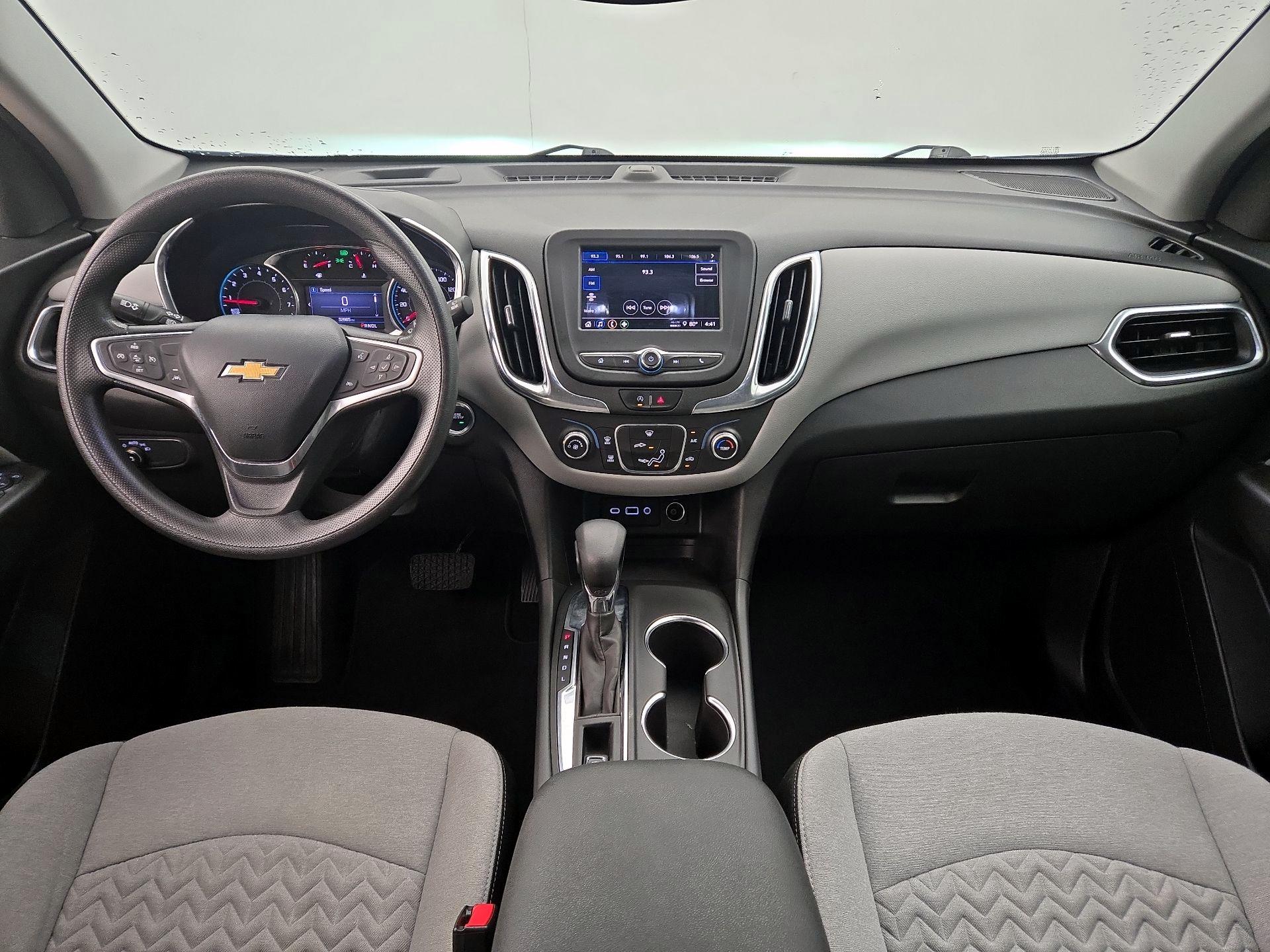 Thumbnail: 2022 Chevrolet Equinox - 9