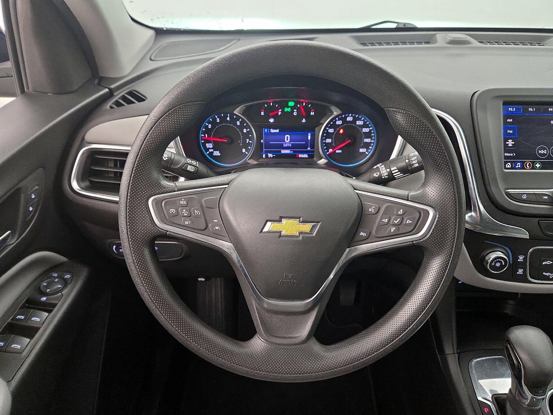 Thumbnail: 2022 Chevrolet Equinox - 10
