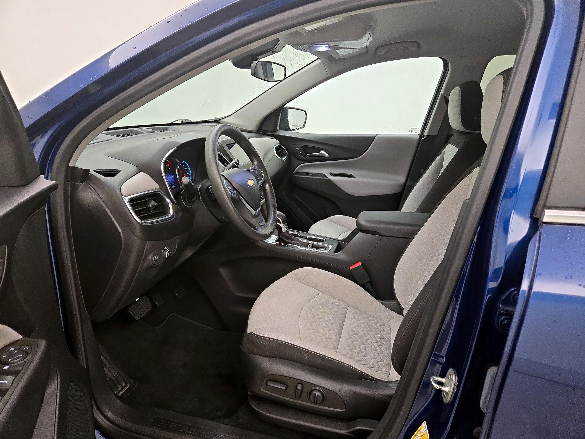 Thumbnail: 2022 Chevrolet Equinox - 11