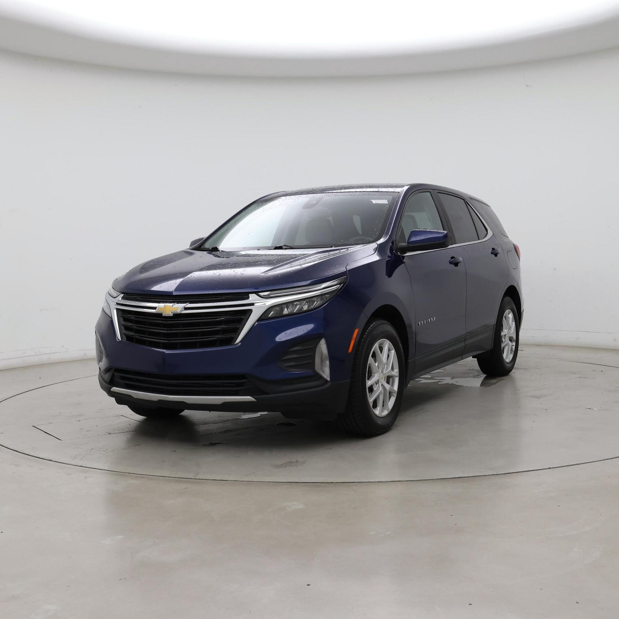 Thumbnail: 2022 Chevrolet Equinox - 4