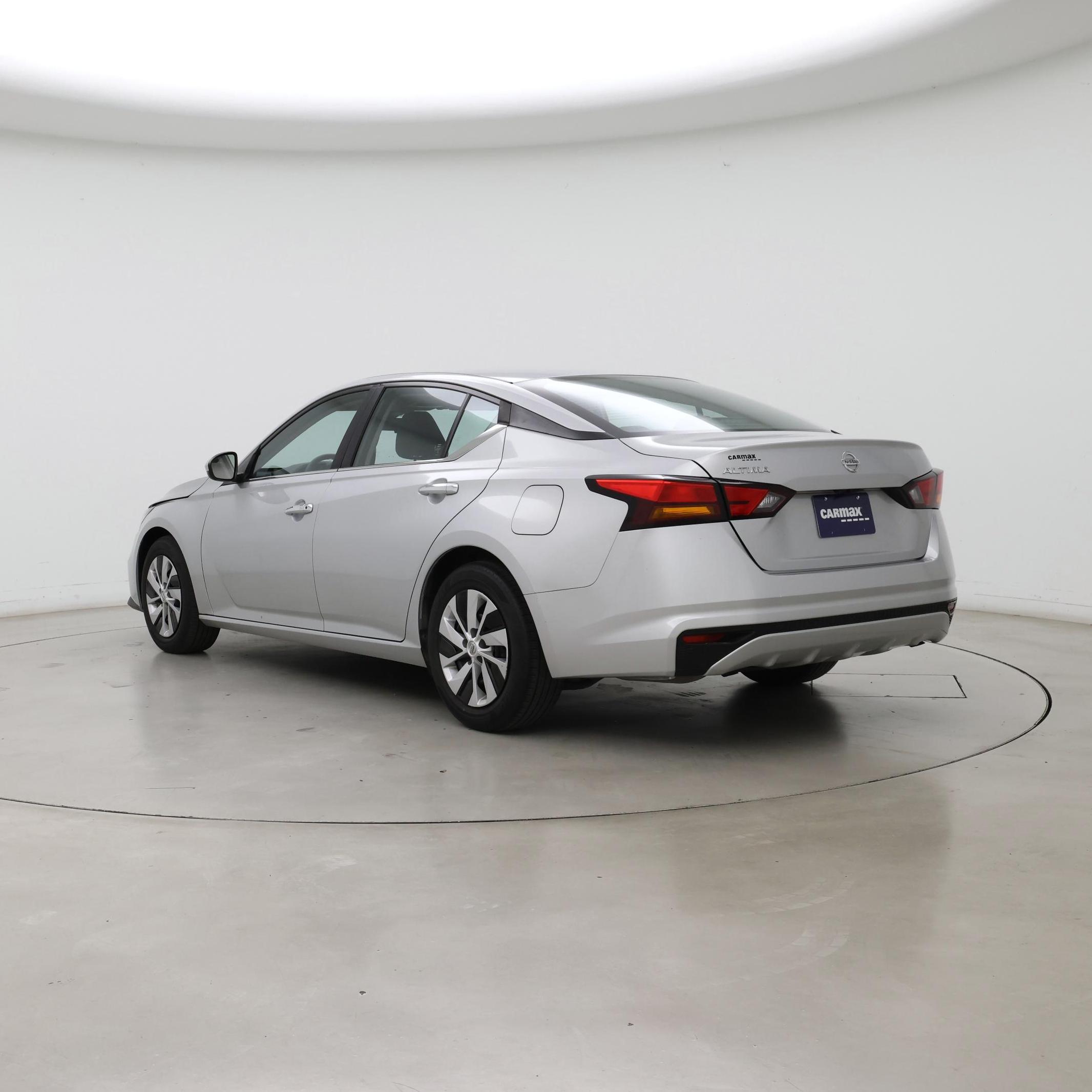 Thumbnail: 2022 Nissan Altima - 2
