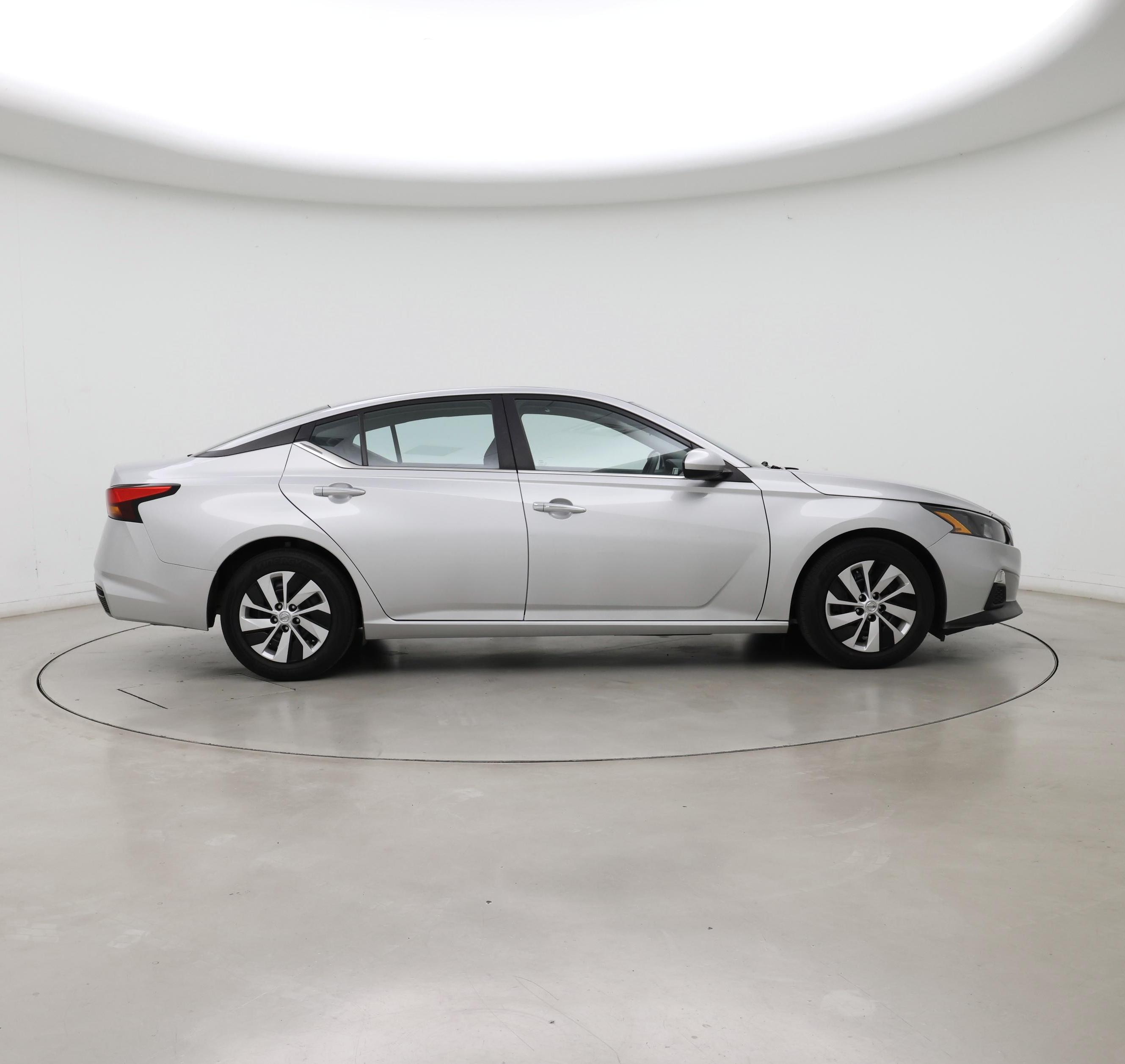 Thumbnail: 2022 Nissan Altima - 7