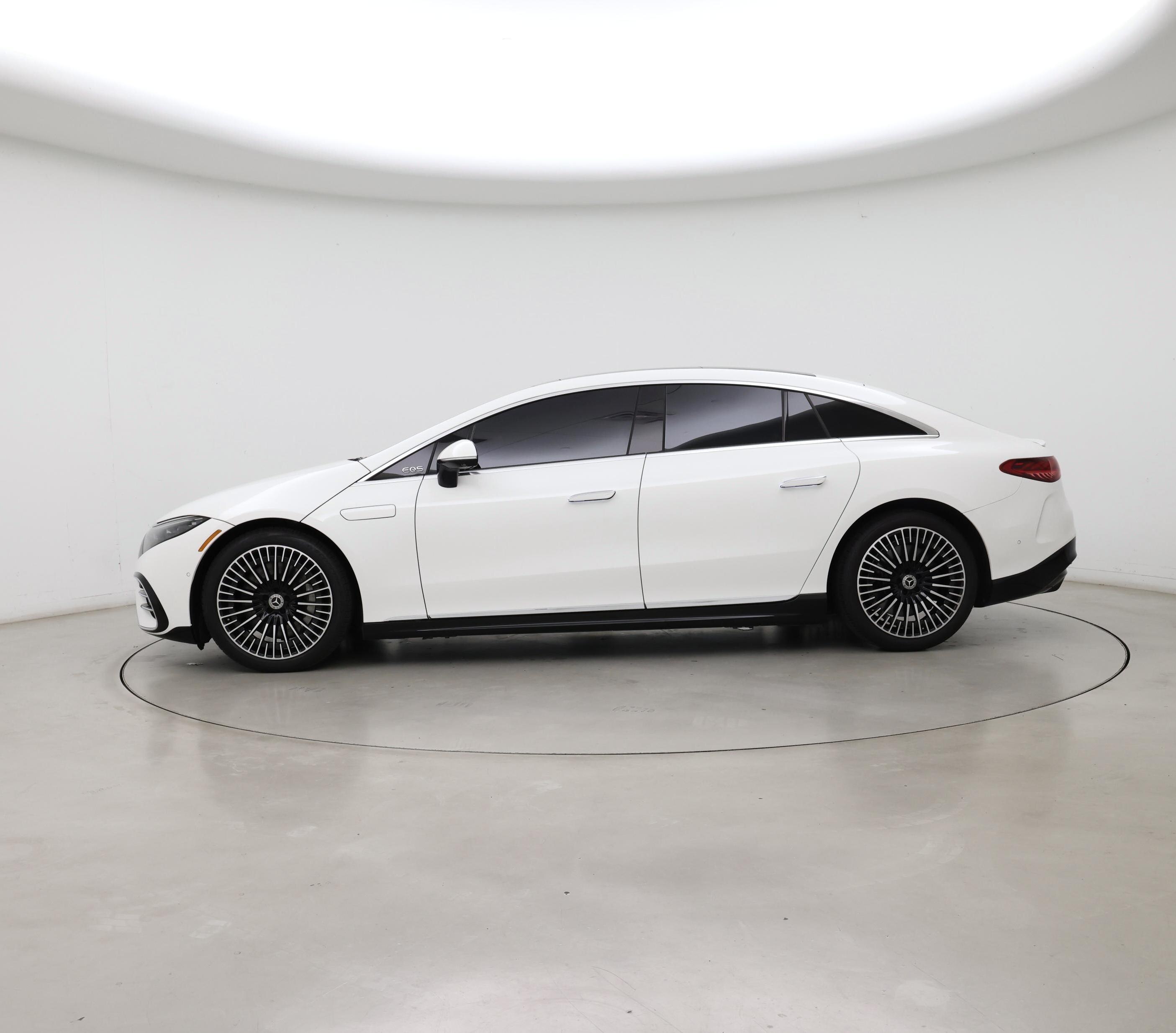 Thumbnail: 2022 Mercedes-Benz EQS - 3