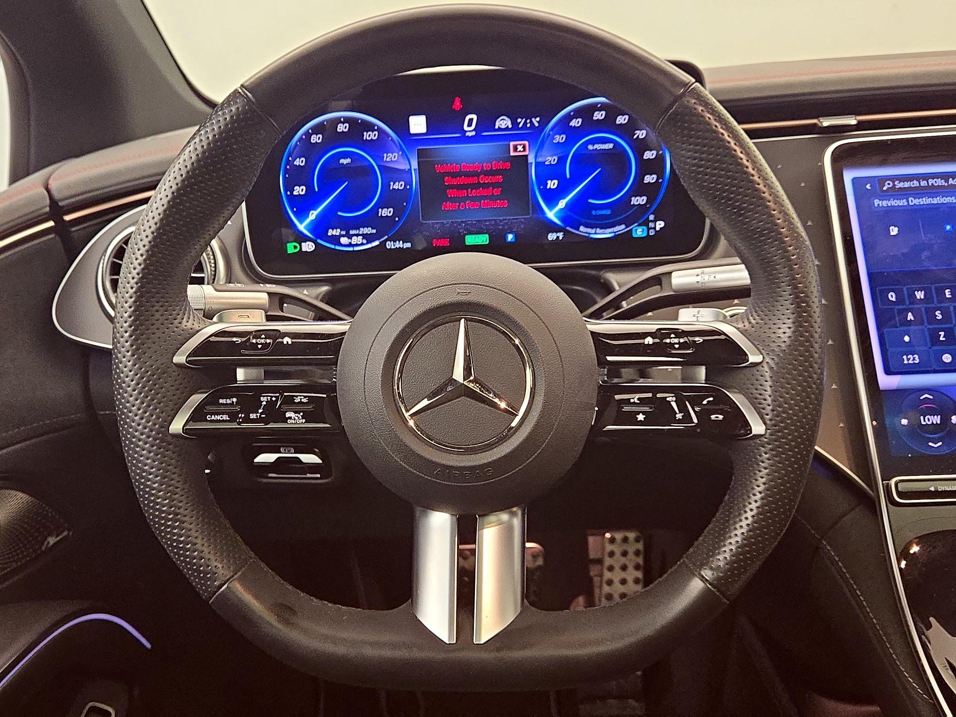 Thumbnail: 2023 Mercedes-Benz EQS - 10