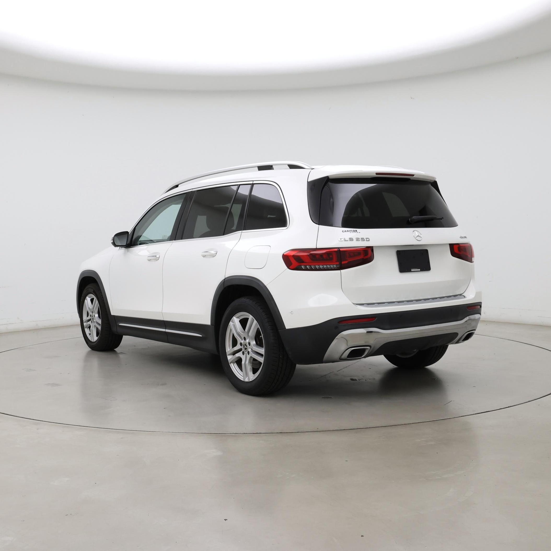 Thumbnail: 2023 Mercedes-Benz GLB - 2