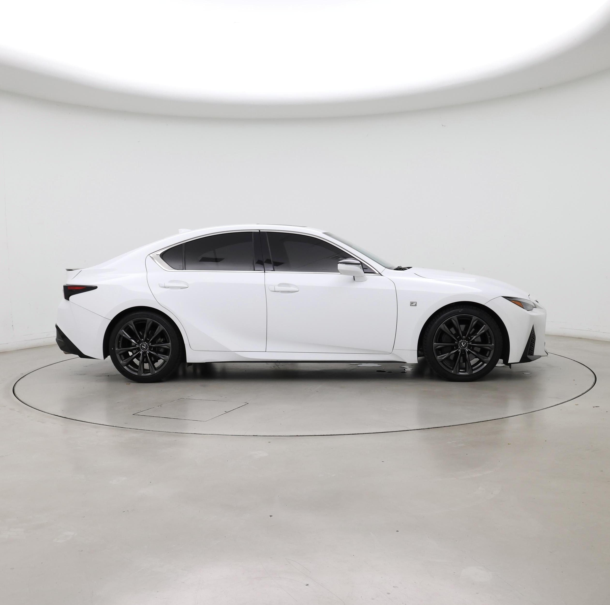 Thumbnail: 2021 Lexus IS - 7