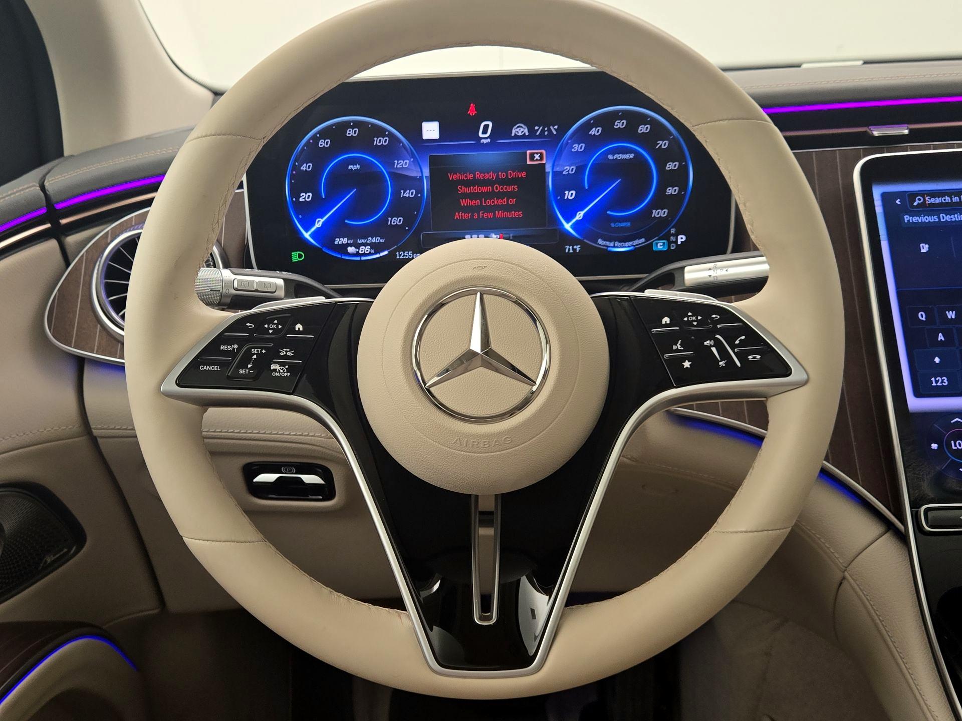 Thumbnail: 2023 Mercedes-Benz EQS - 10