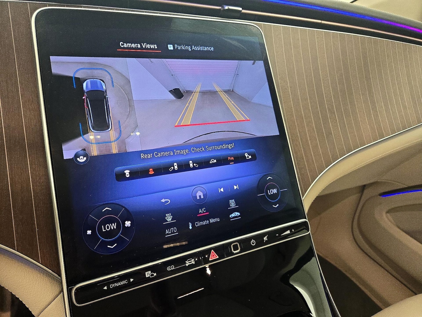 2023 Mercedes-Benz EQS SUV Base - Photo 16