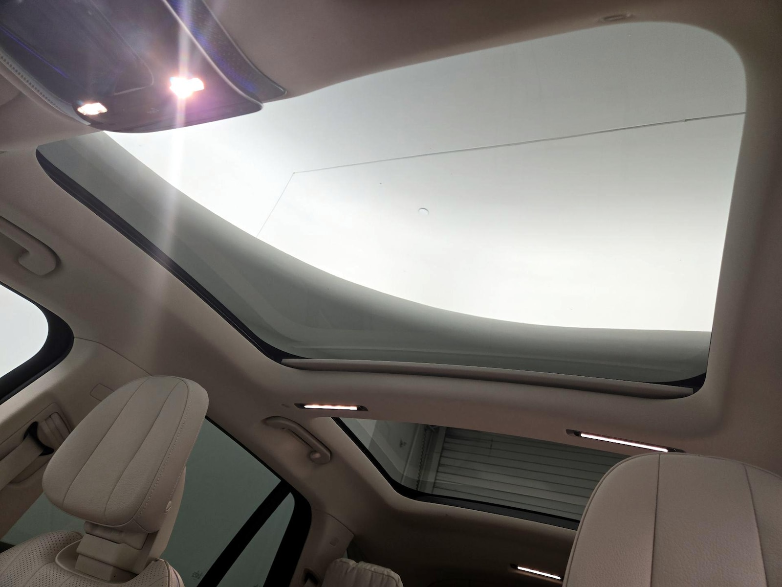 2023 Mercedes-Benz EQS SUV Base - Photo 21