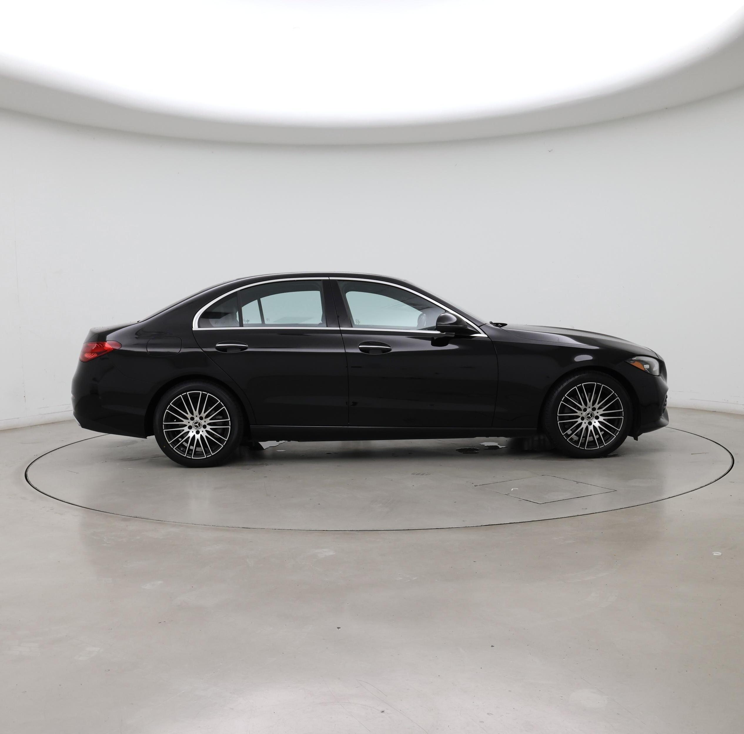 Thumbnail: 2024 Mercedes-Benz C-Class - 7