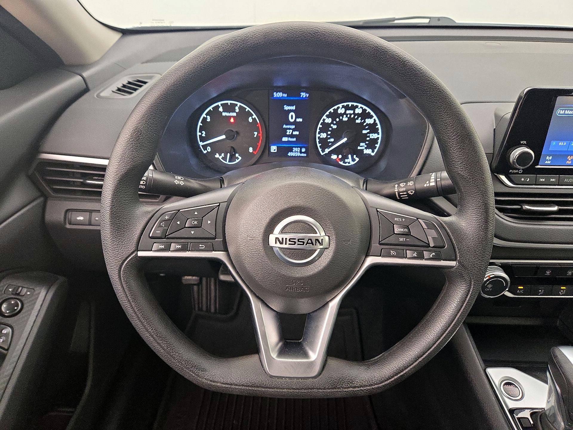 Thumbnail: 2022 Nissan Altima - 10