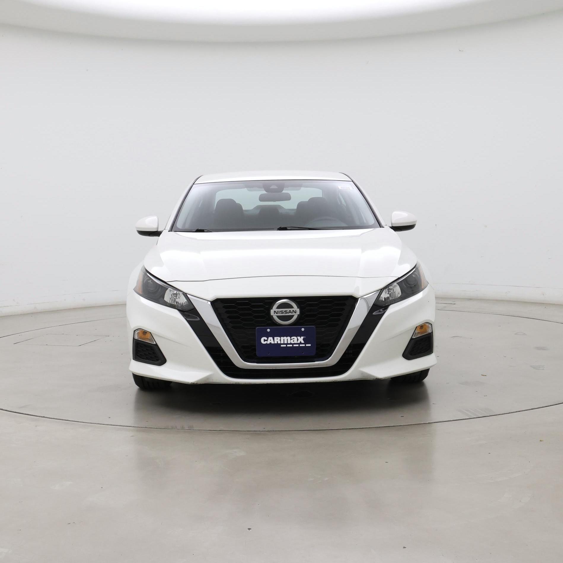 Thumbnail: 2022 Nissan Altima - 5