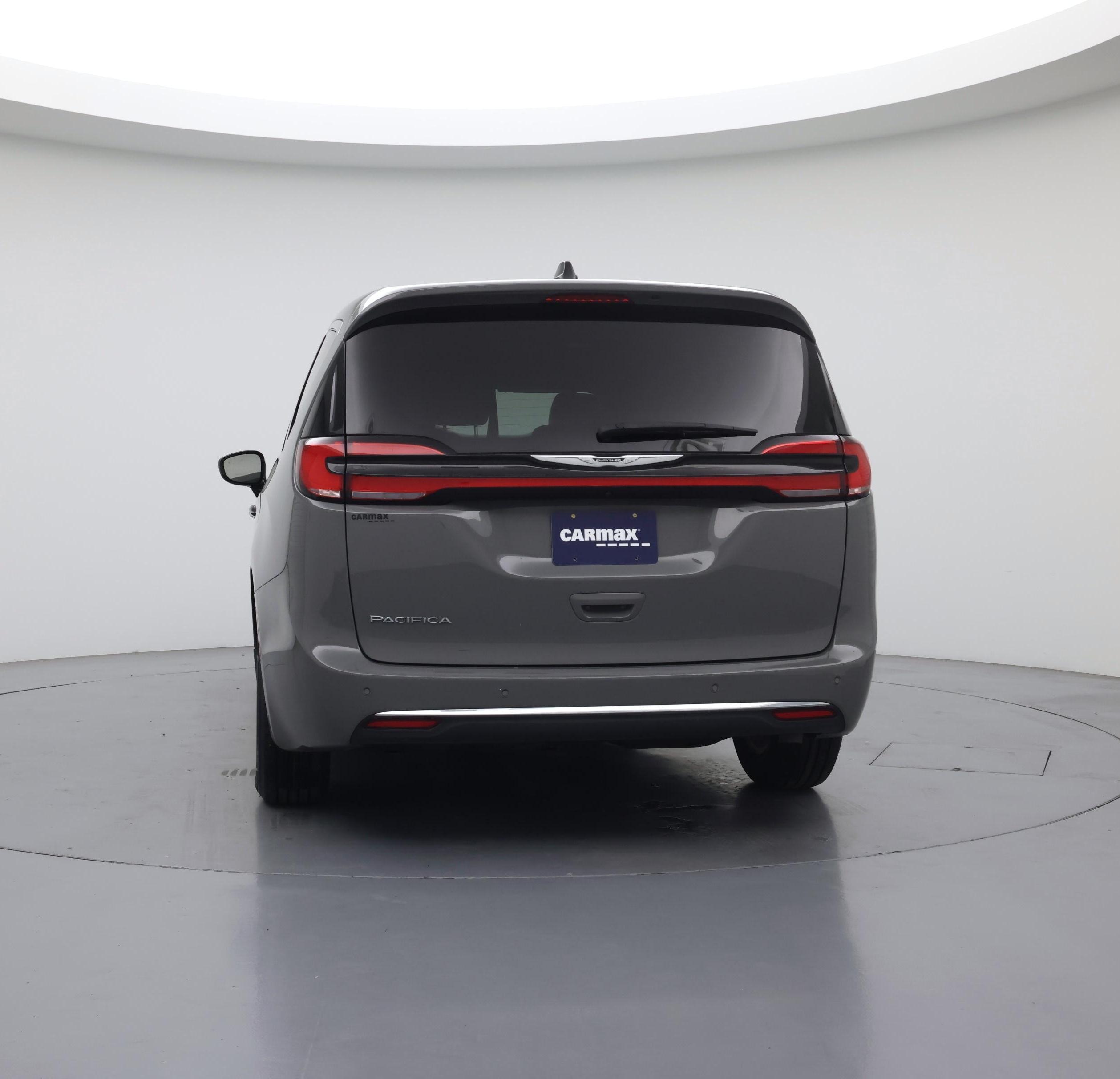 Thumbnail: 2025 Chrysler Pacifica - 6