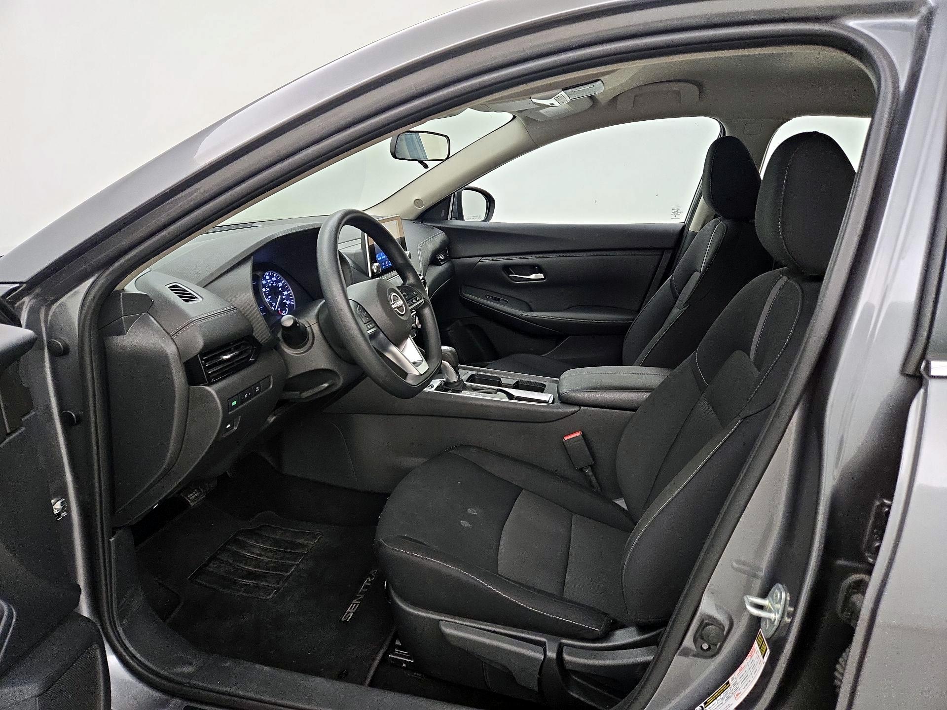 Thumbnail: 2025 Nissan Sentra - 11