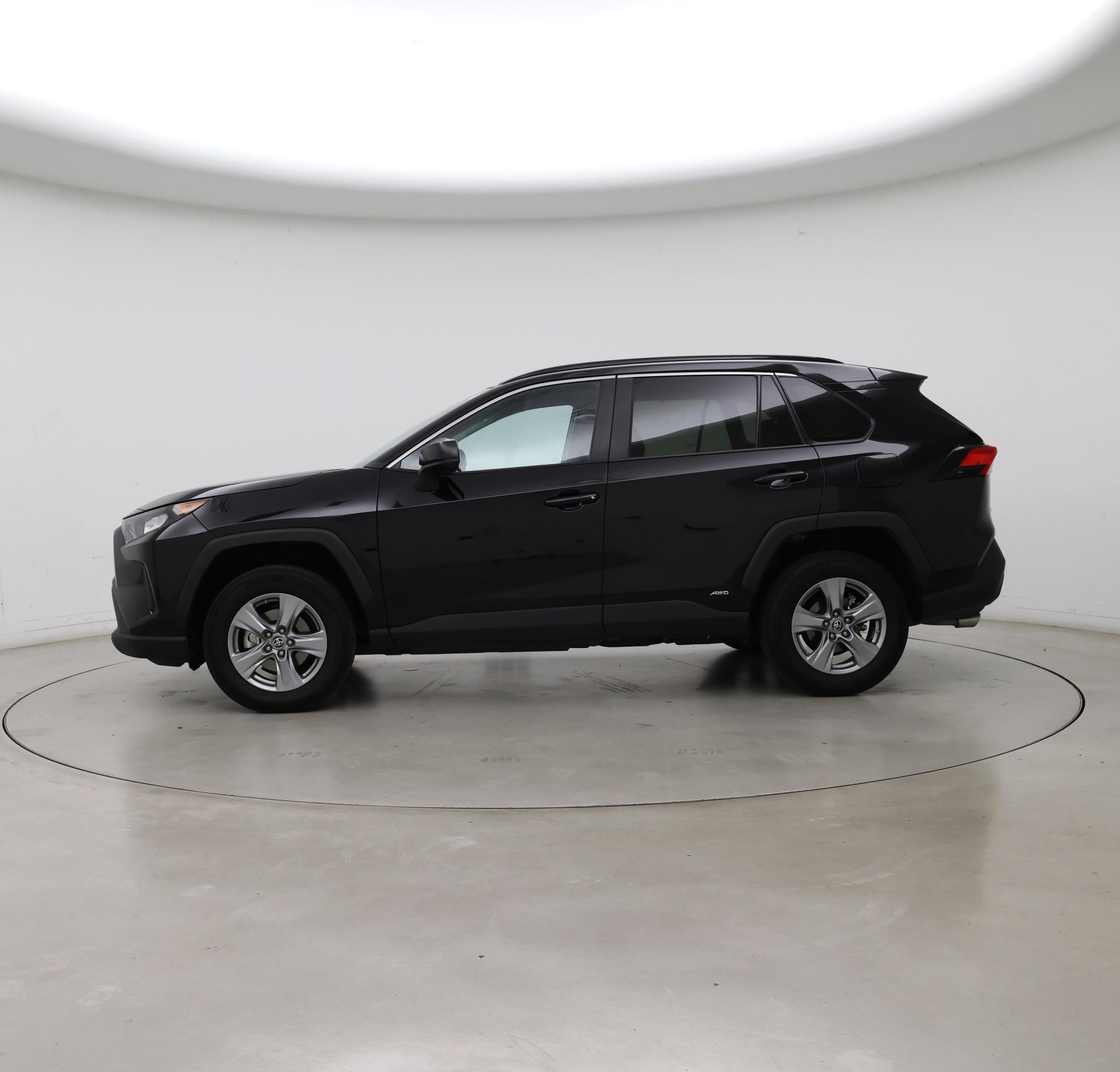 Thumbnail: 2022 Toyota RAV4 - 3