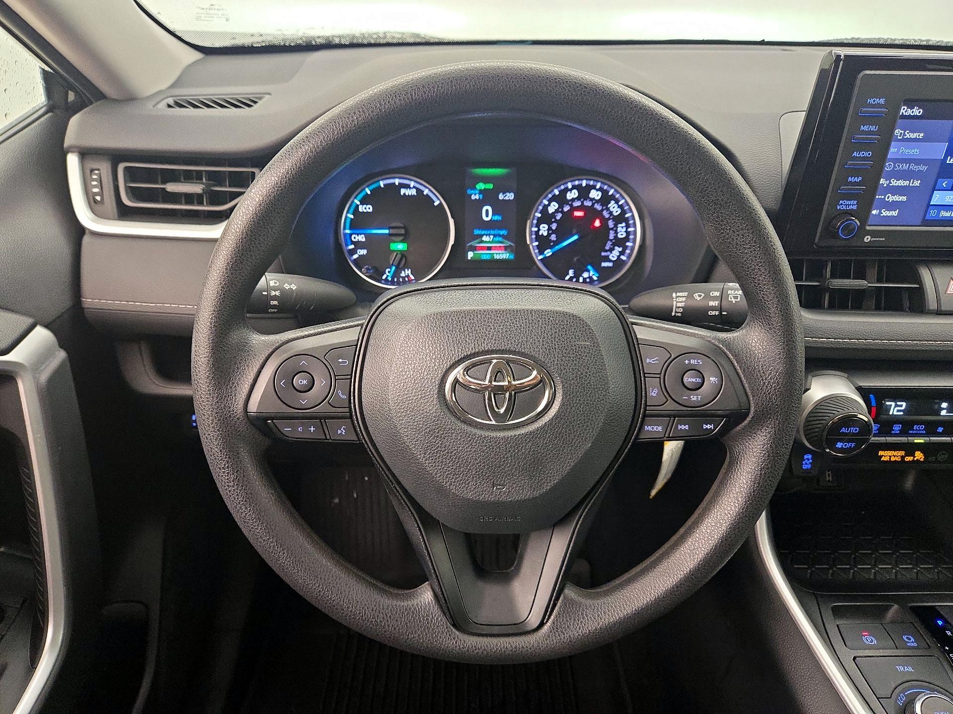 Thumbnail: 2022 Toyota RAV4 - 10