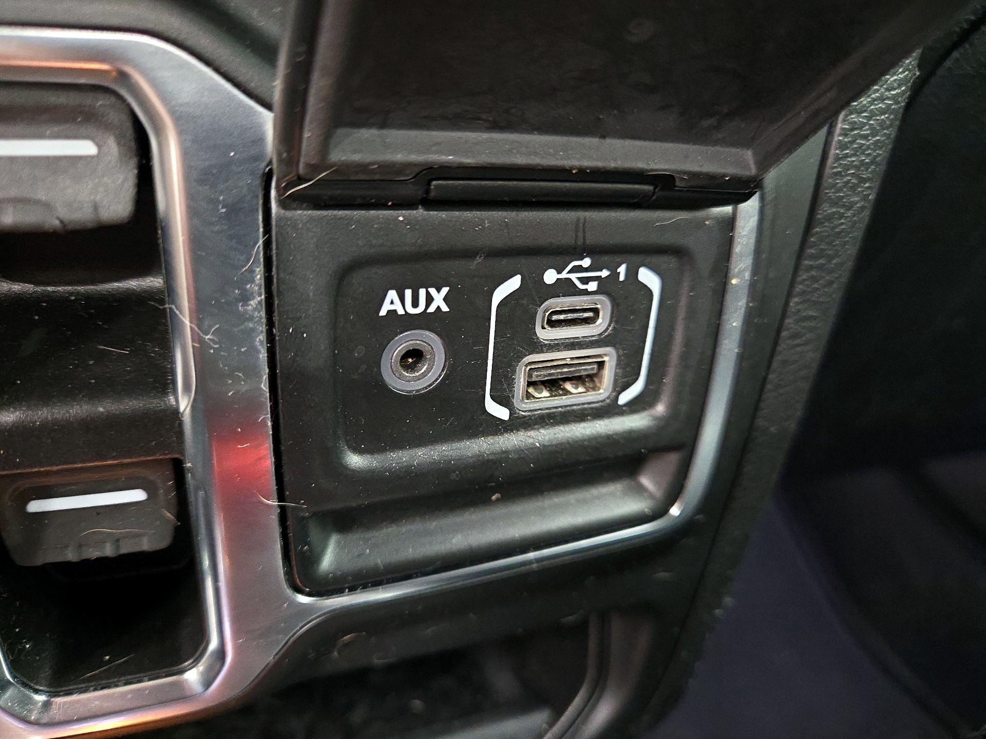 Thumbnail: 2021 Jeep Wrangler - 19