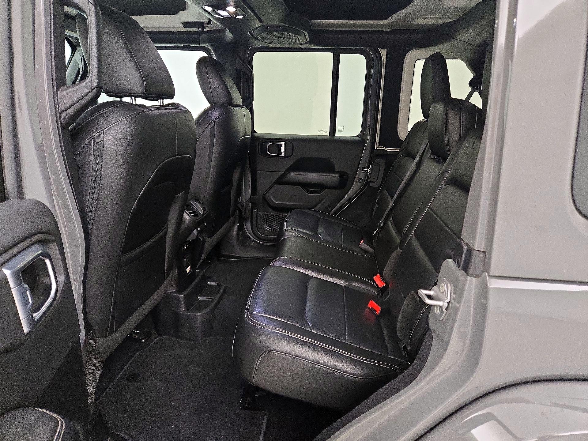 Thumbnail: 2021 Jeep Wrangler - 20