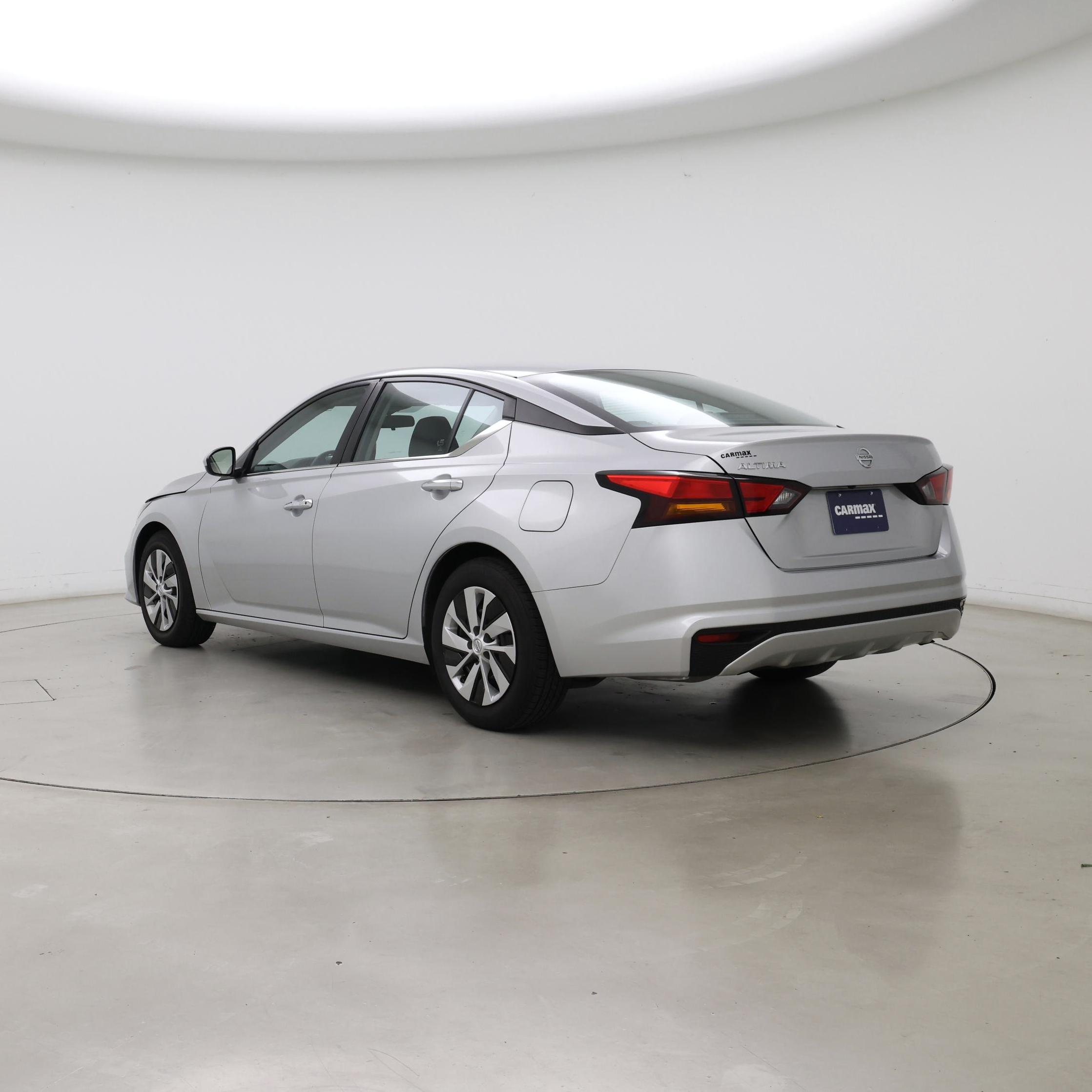 Thumbnail: 2022 Nissan Altima - 2