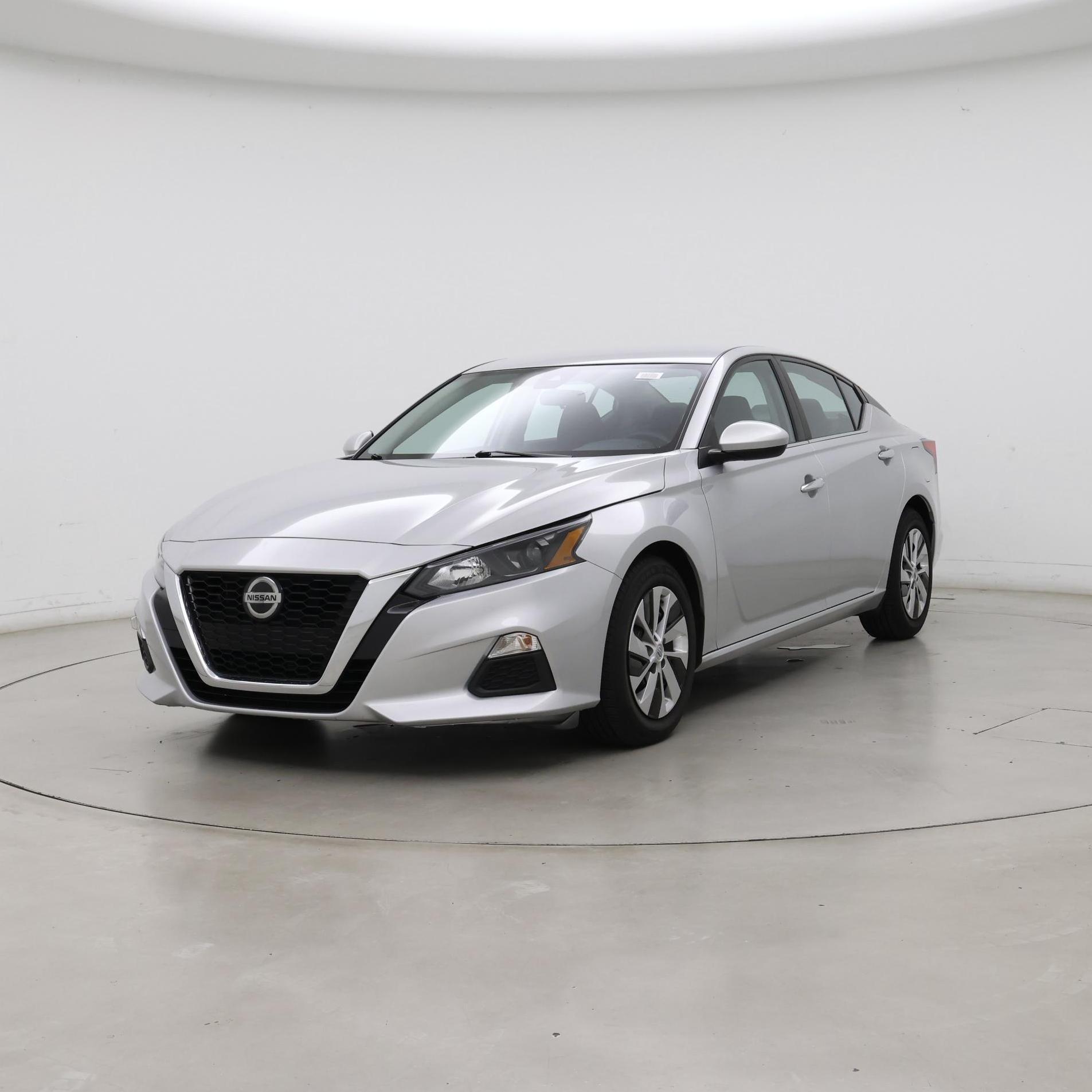 Thumbnail: 2022 Nissan Altima - 4