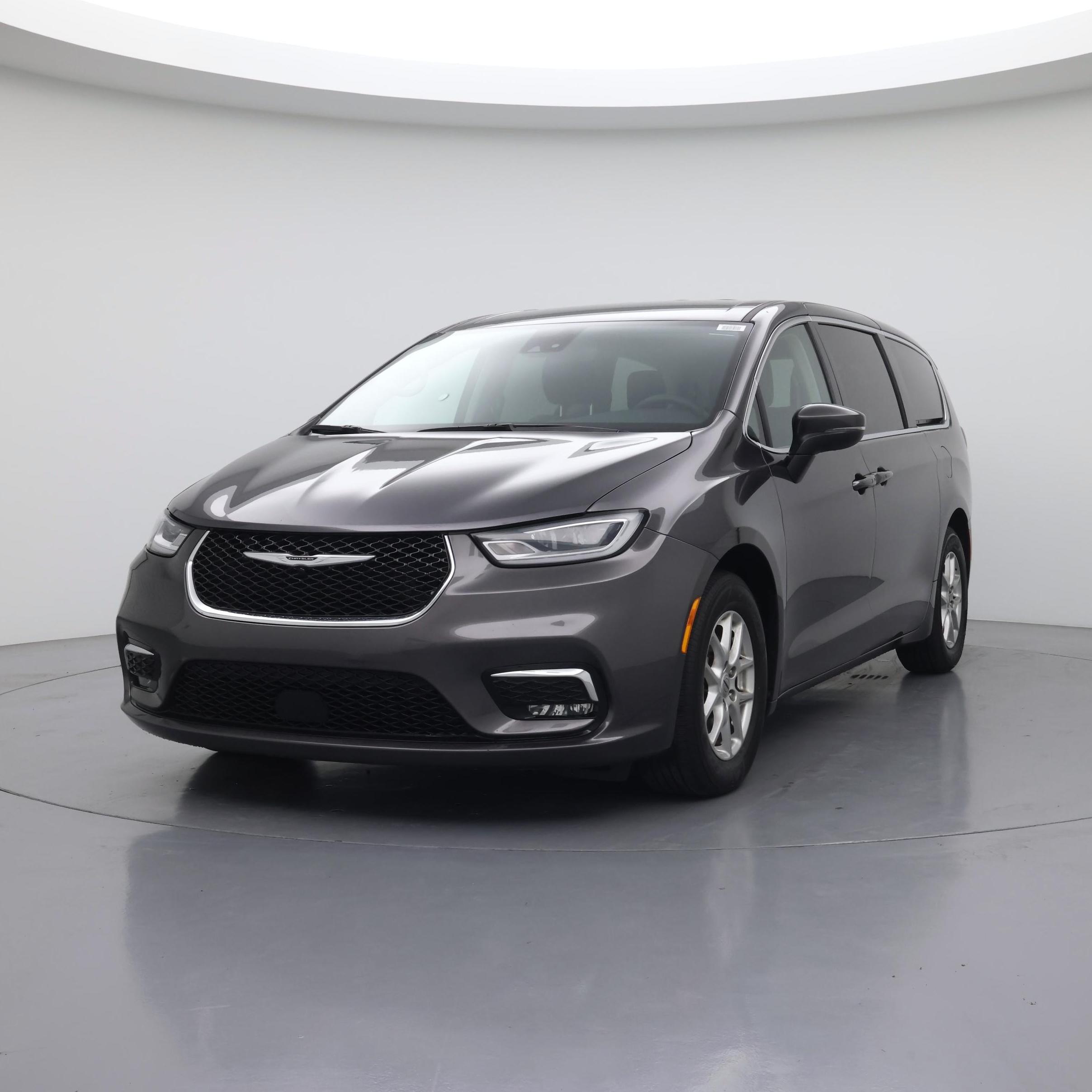 Thumbnail: 2023 Chrysler Pacifica - 4