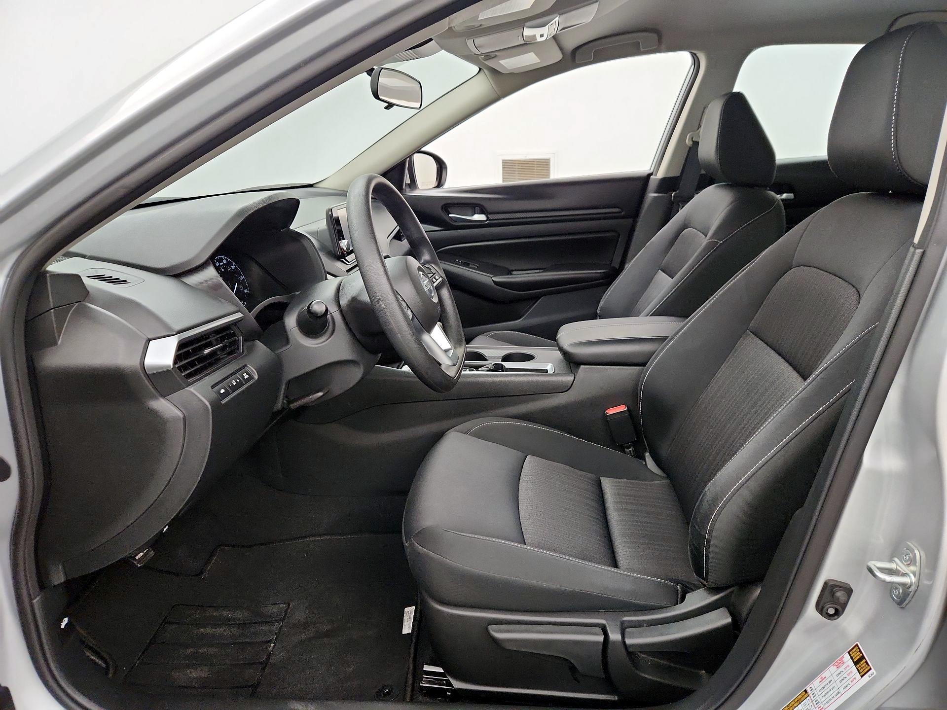 Thumbnail: 2022 Nissan Altima - 11