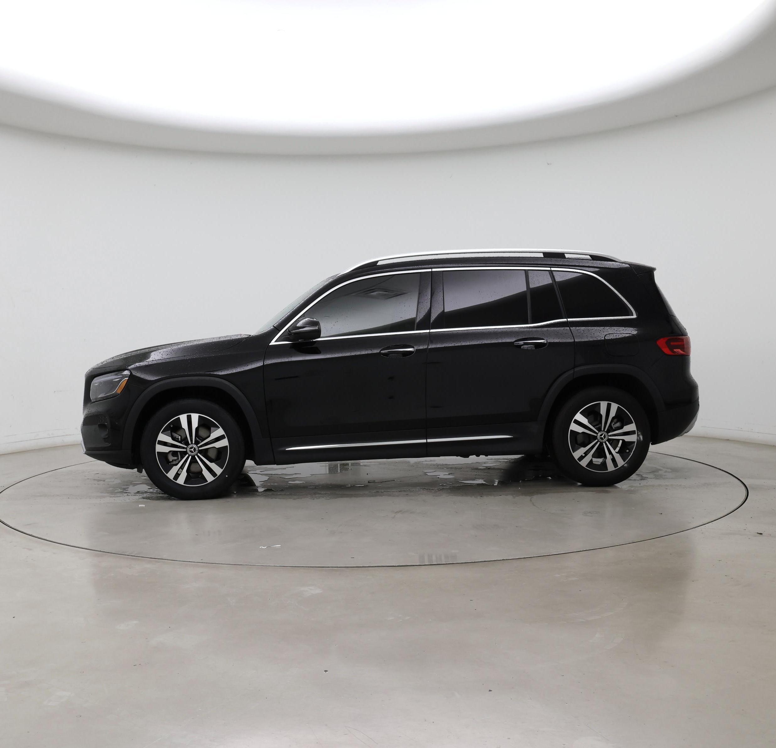 Thumbnail: 2025 Mercedes-Benz GLB - 3