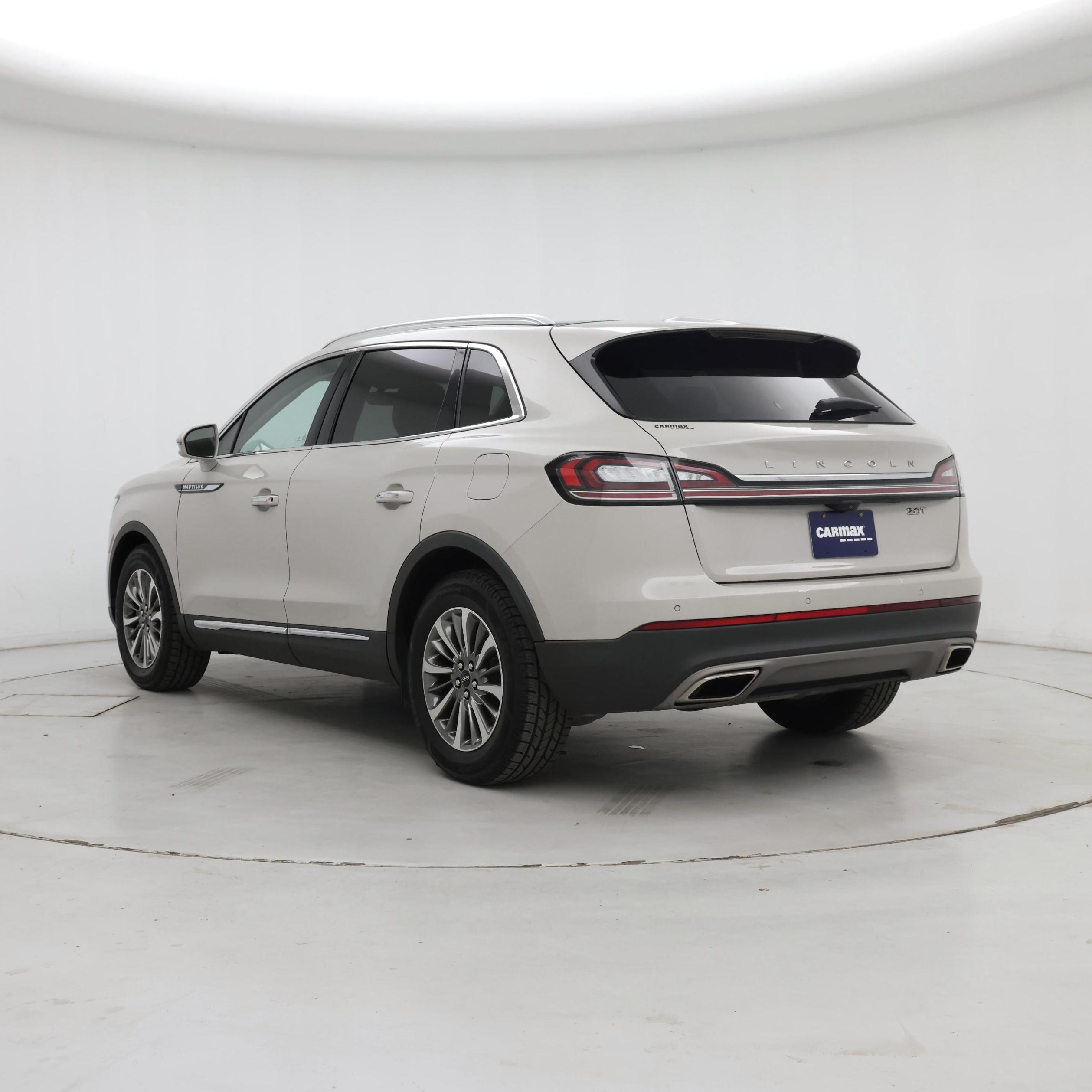 Thumbnail: 2020 Lincoln Nautilus - 2