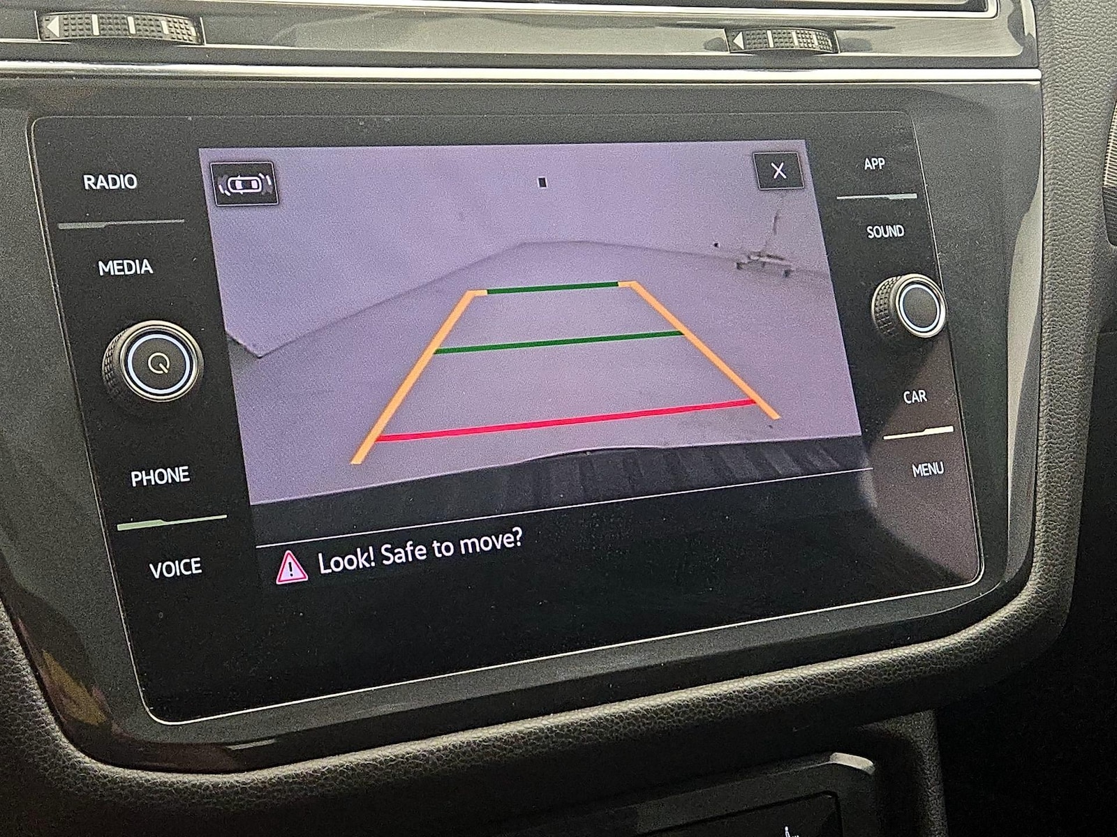 2023 Volkswagen Tiguan SE - Photo 15