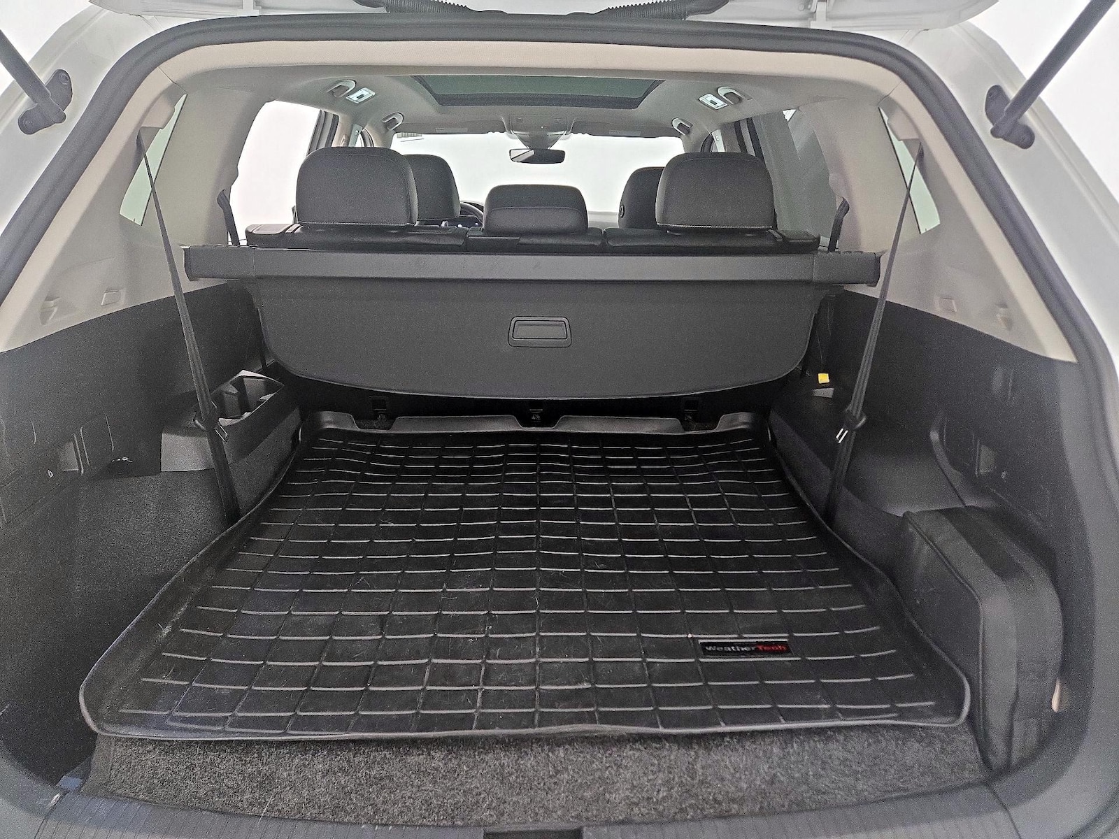 2023 Volkswagen Tiguan SE - Photo 22