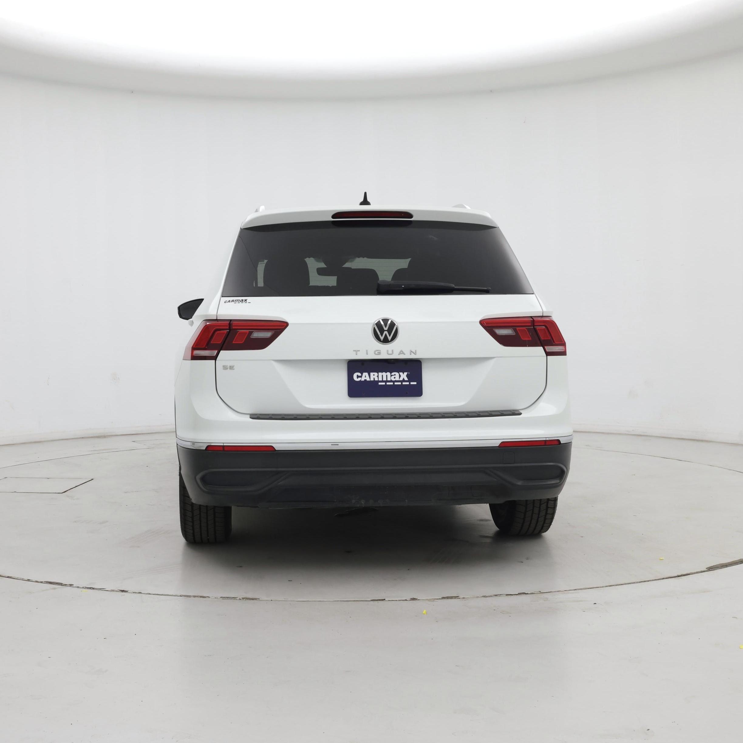 Thumbnail: 2023 Volkswagen Tiguan - 6
