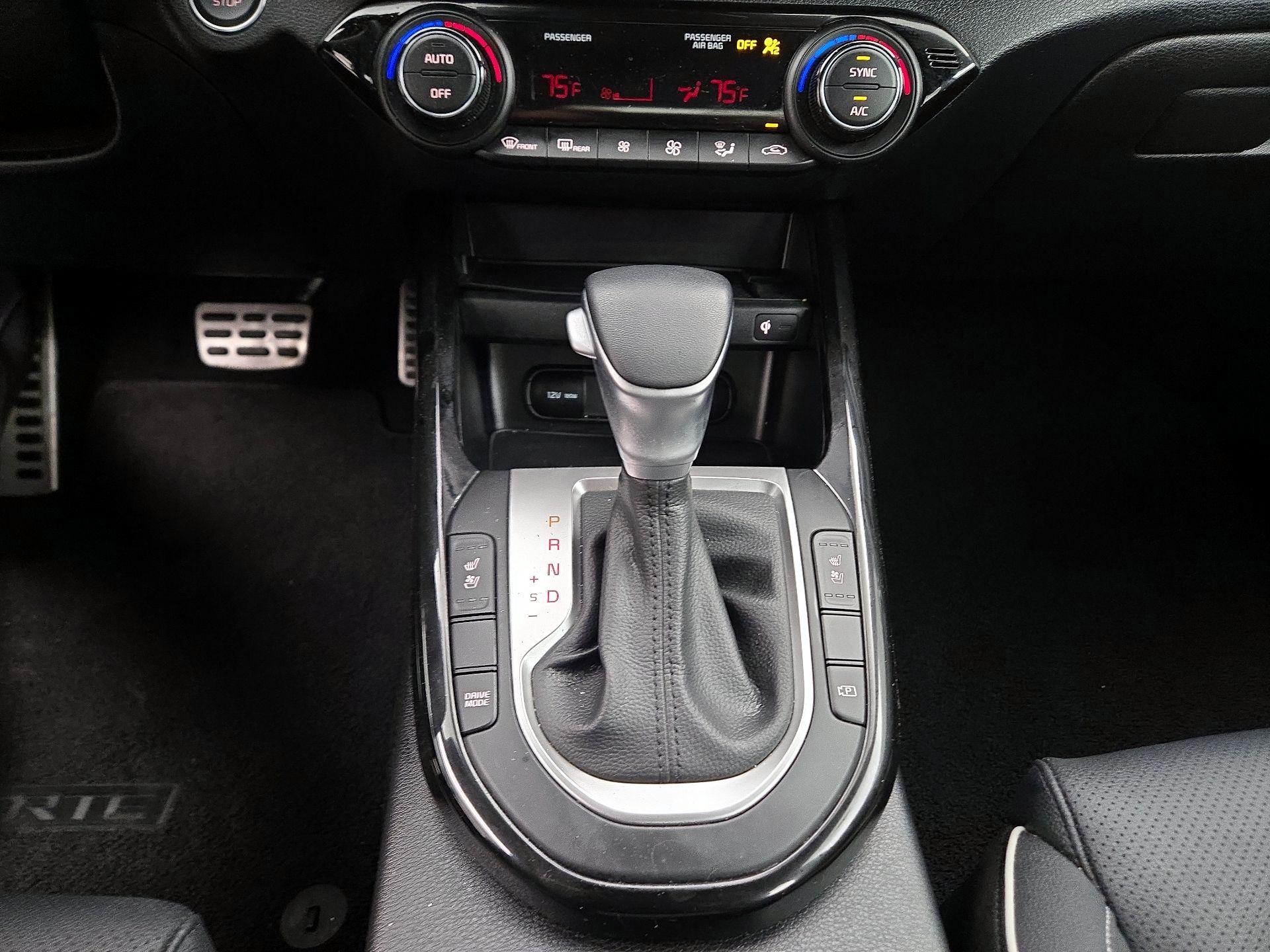 Thumbnail: 2024 Kia Forte - 18