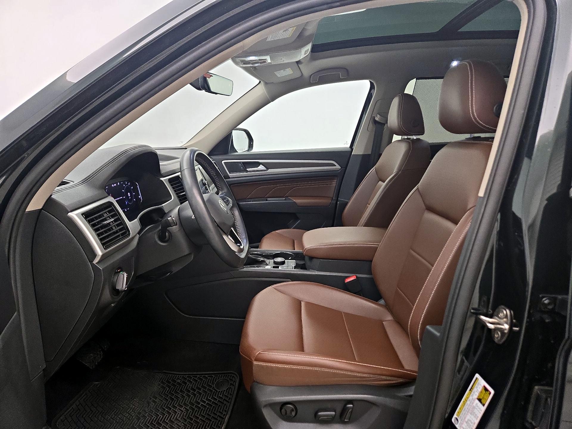 Thumbnail: 2022 Volkswagen Atlas - 11