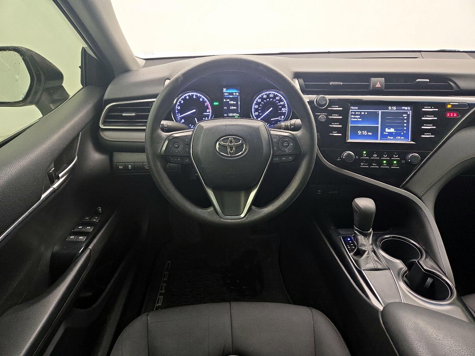 Thumbnail: 2019 Toyota Camry - 10