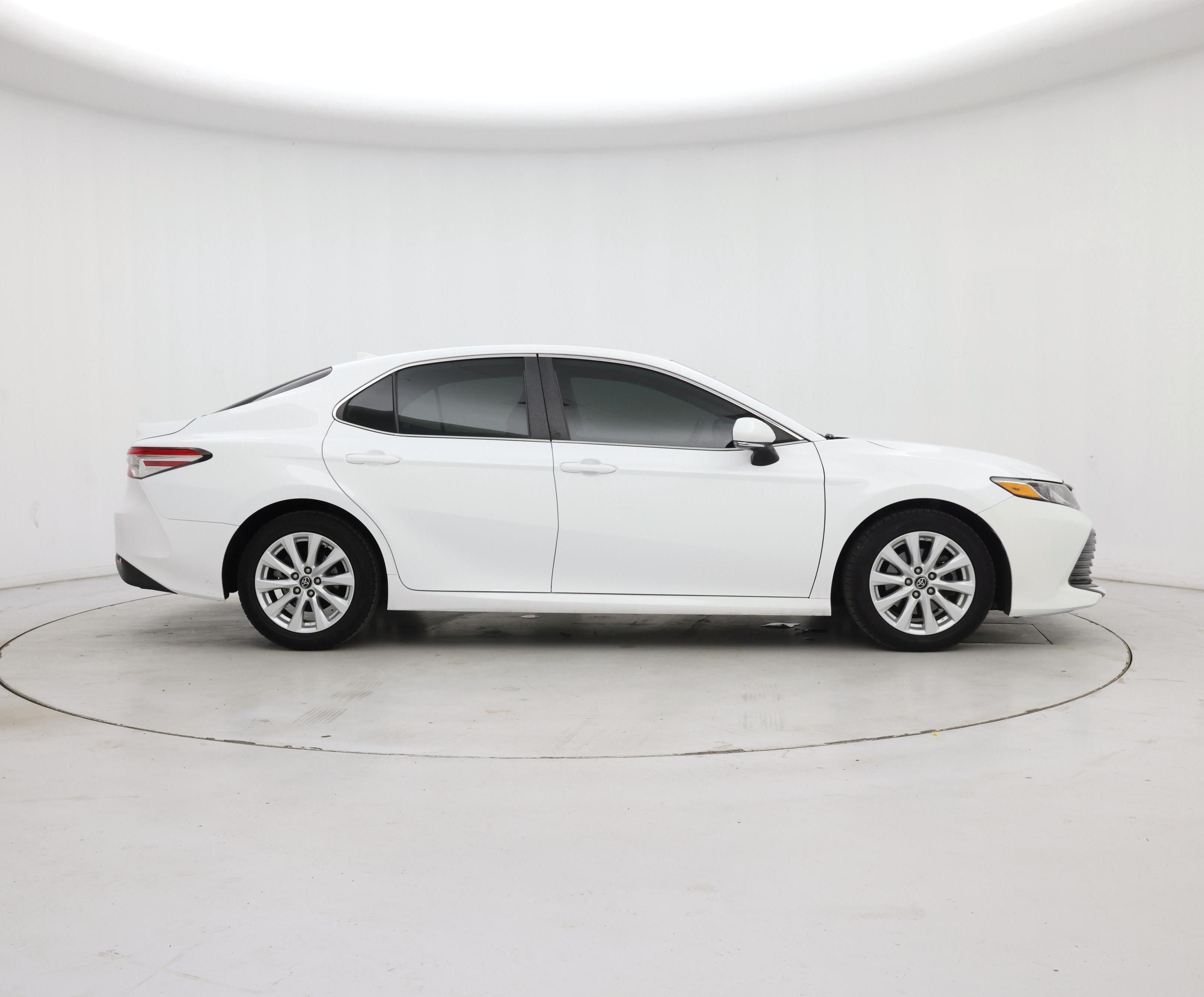 Thumbnail: 2019 Toyota Camry - 7