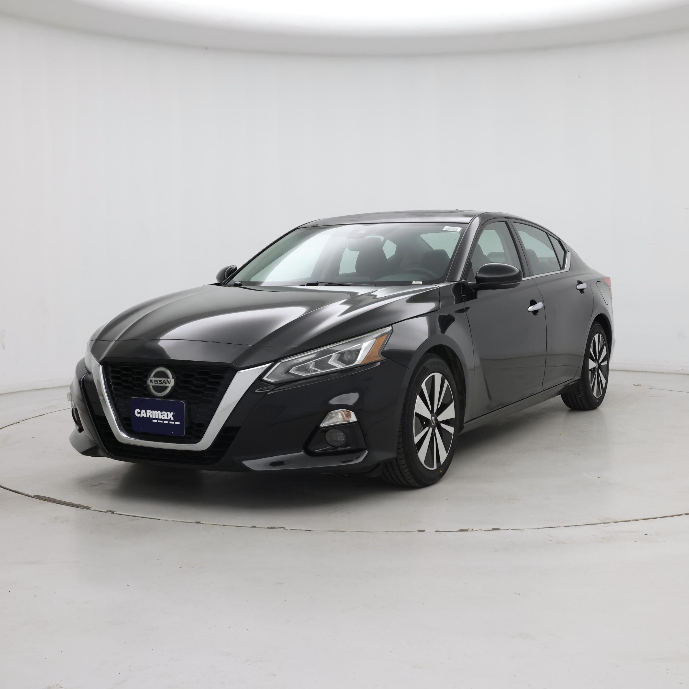 Thumbnail: 2019 Nissan Altima - 4