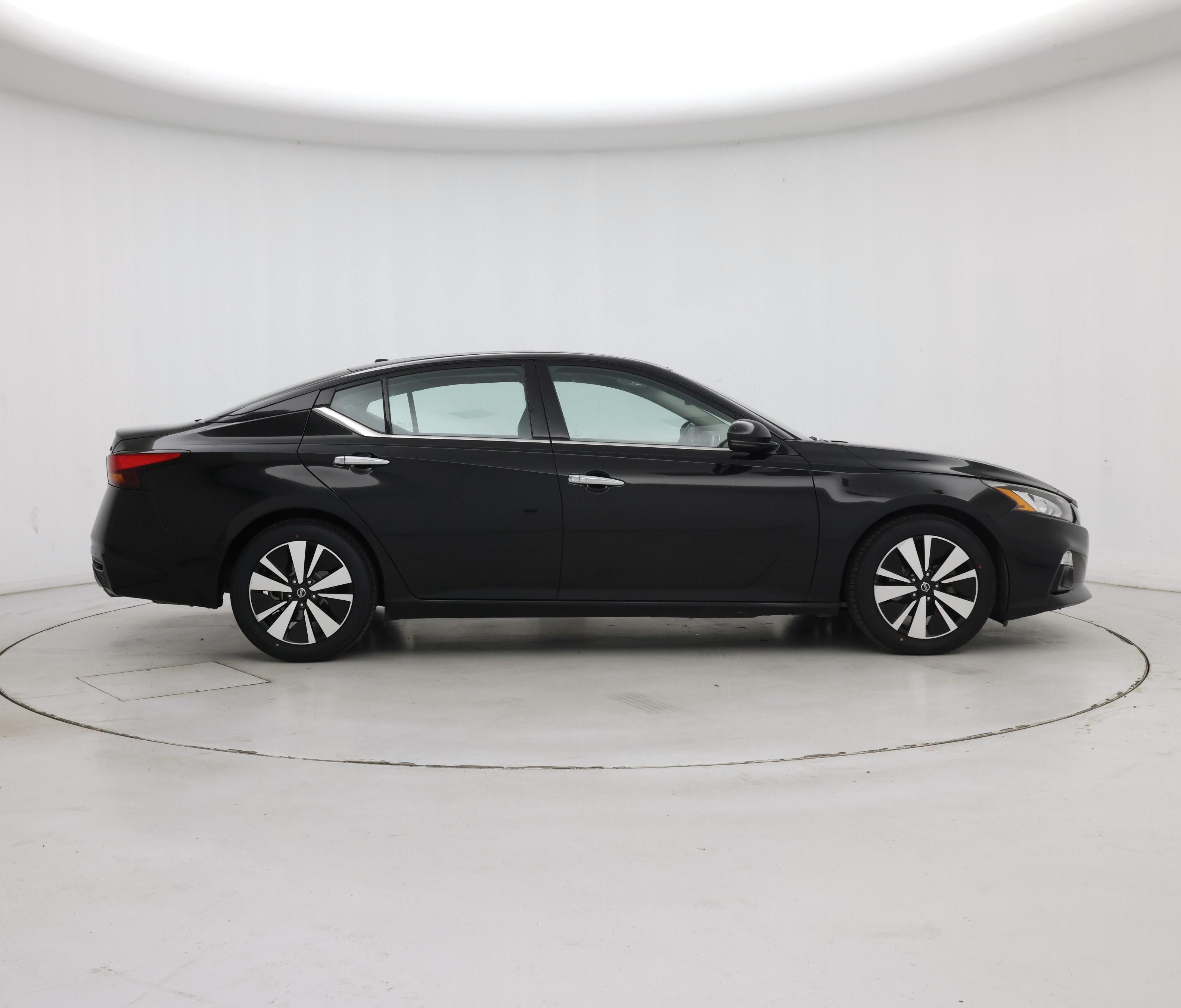 Thumbnail: 2019 Nissan Altima - 7