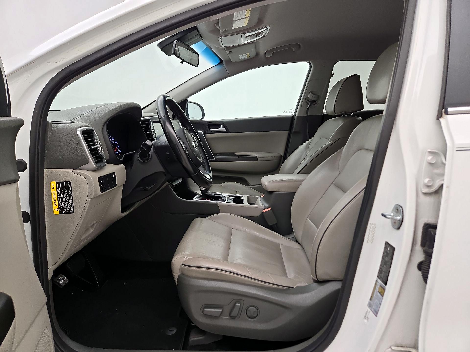 Thumbnail: 2017 Kia Sportage - 11