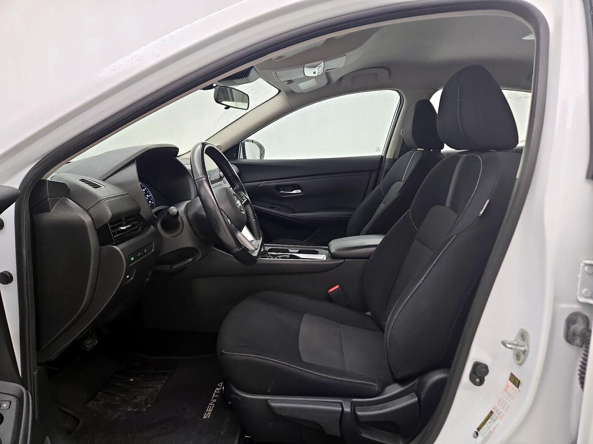 Thumbnail: 2021 Nissan Sentra - 11