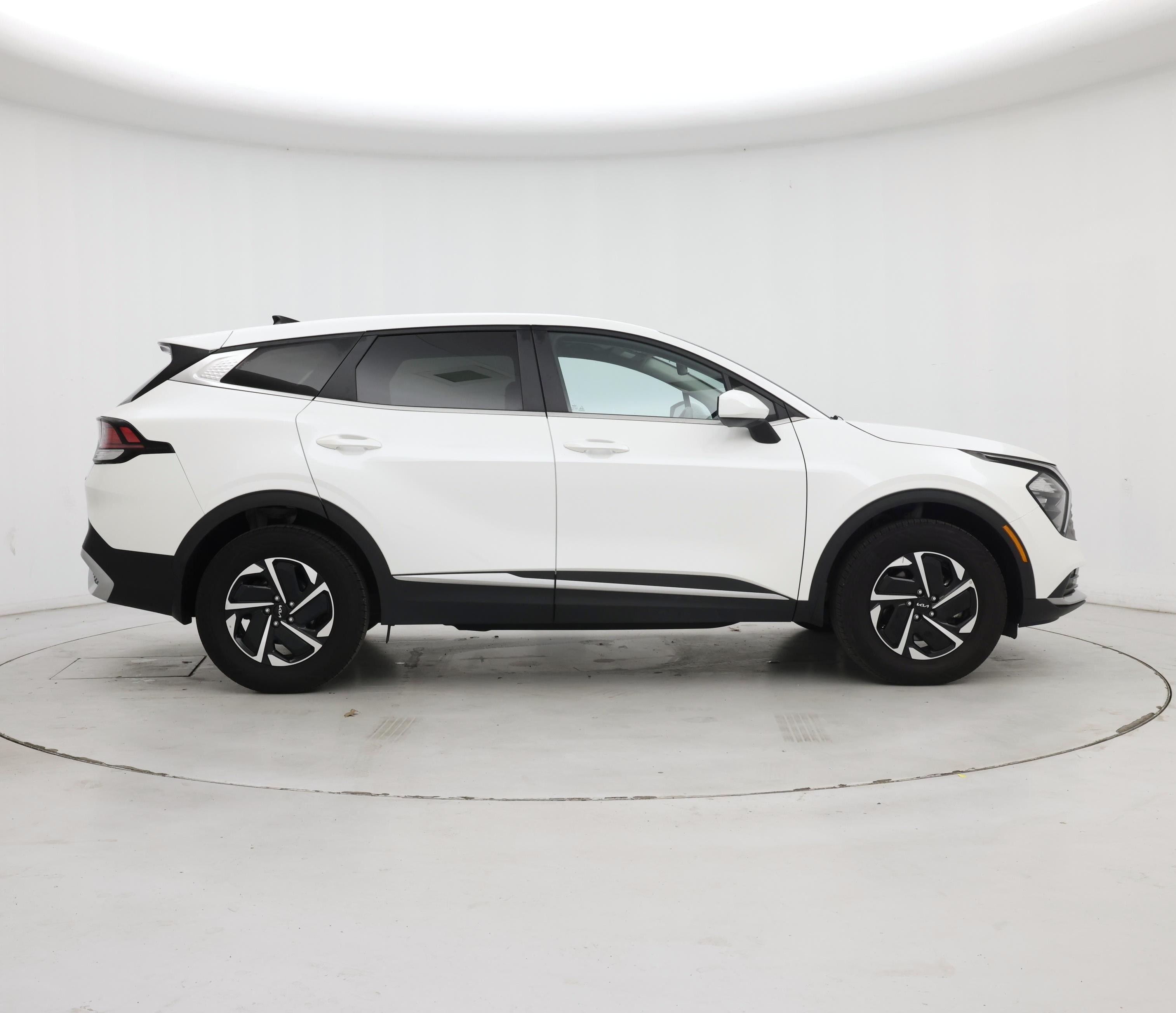 Thumbnail: 2023 Kia Sportage - 7